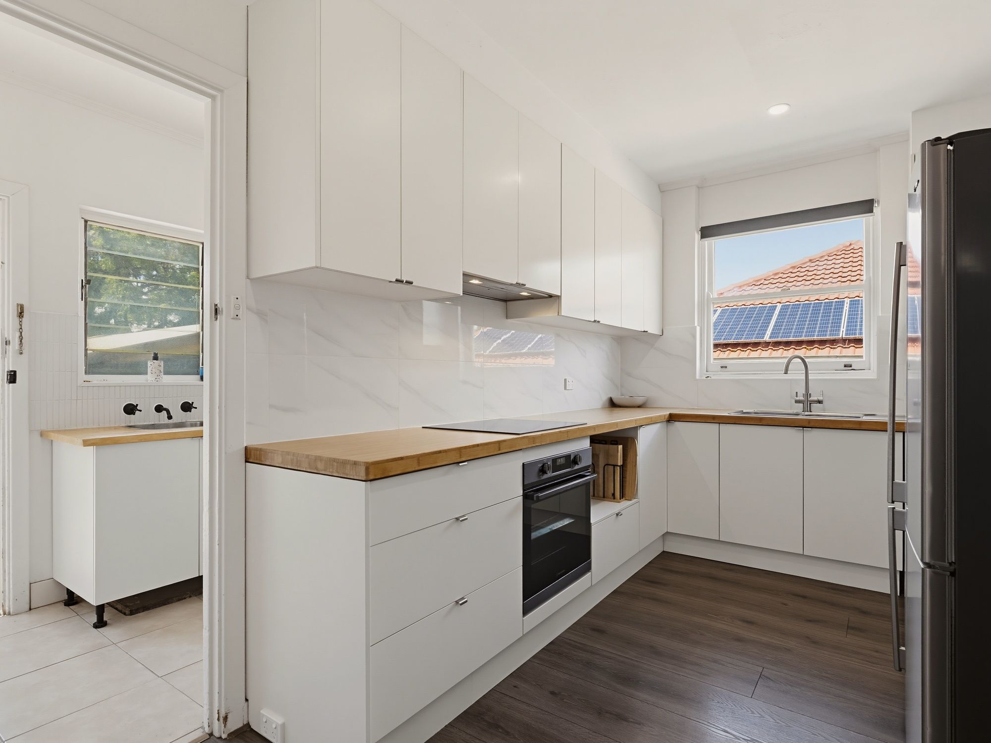 21 Glenda Avenue — photo 7 of 18