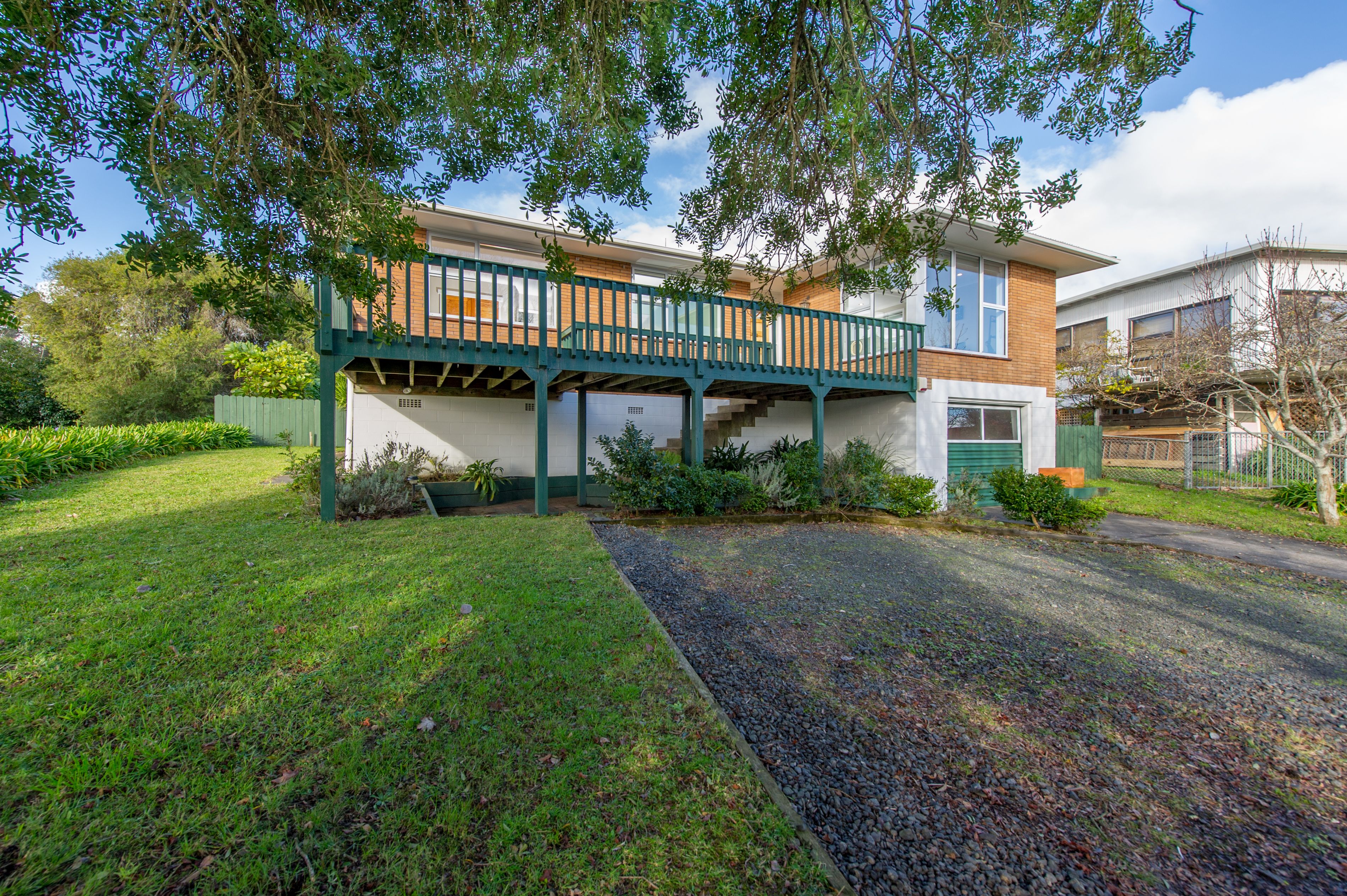 18 Yeoman Place, Howick, Manukau City