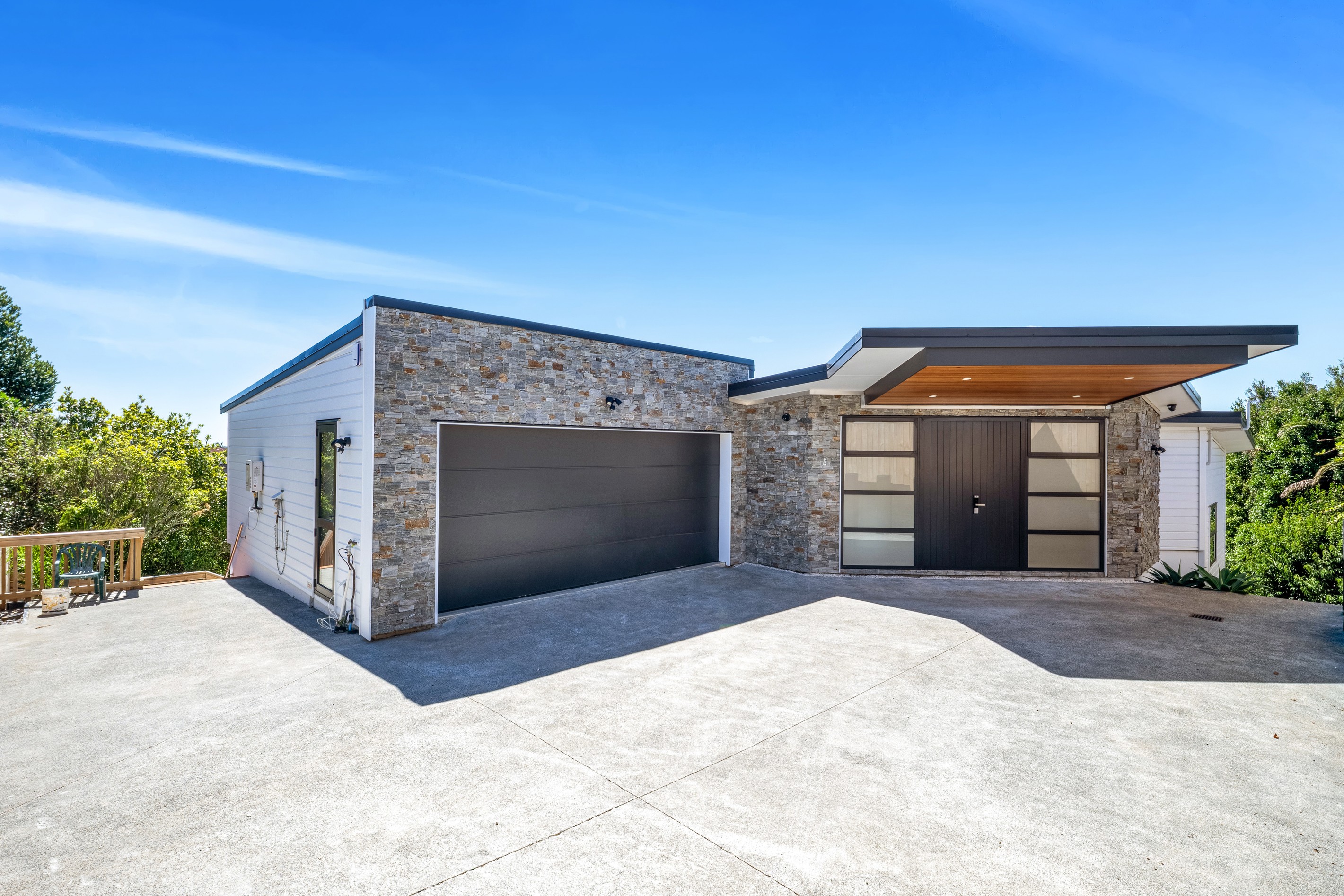 97B Bleakhouse Road, Mellons Bay, Manukau City