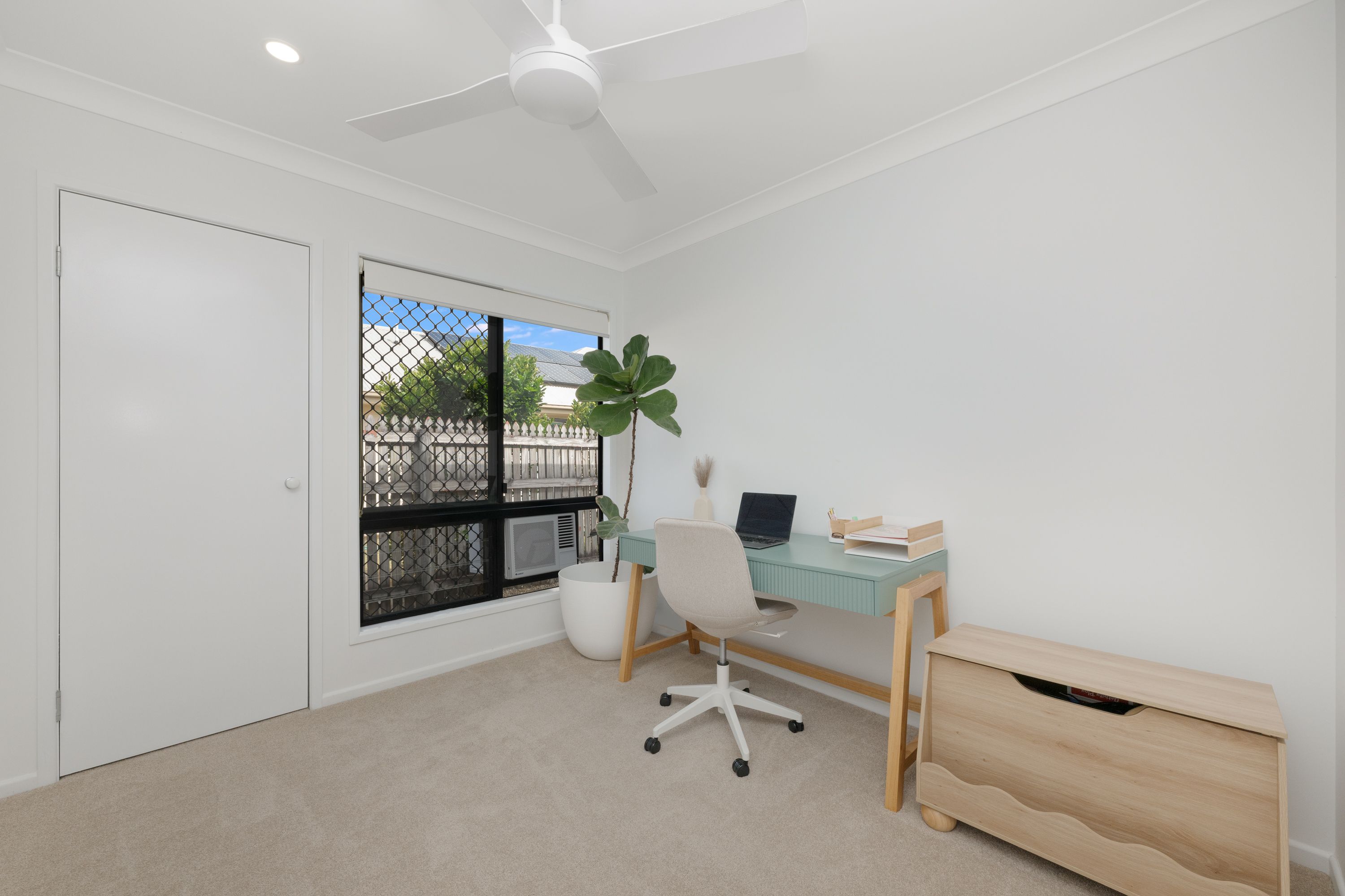 6 Congreve Court — photo 12 of 20