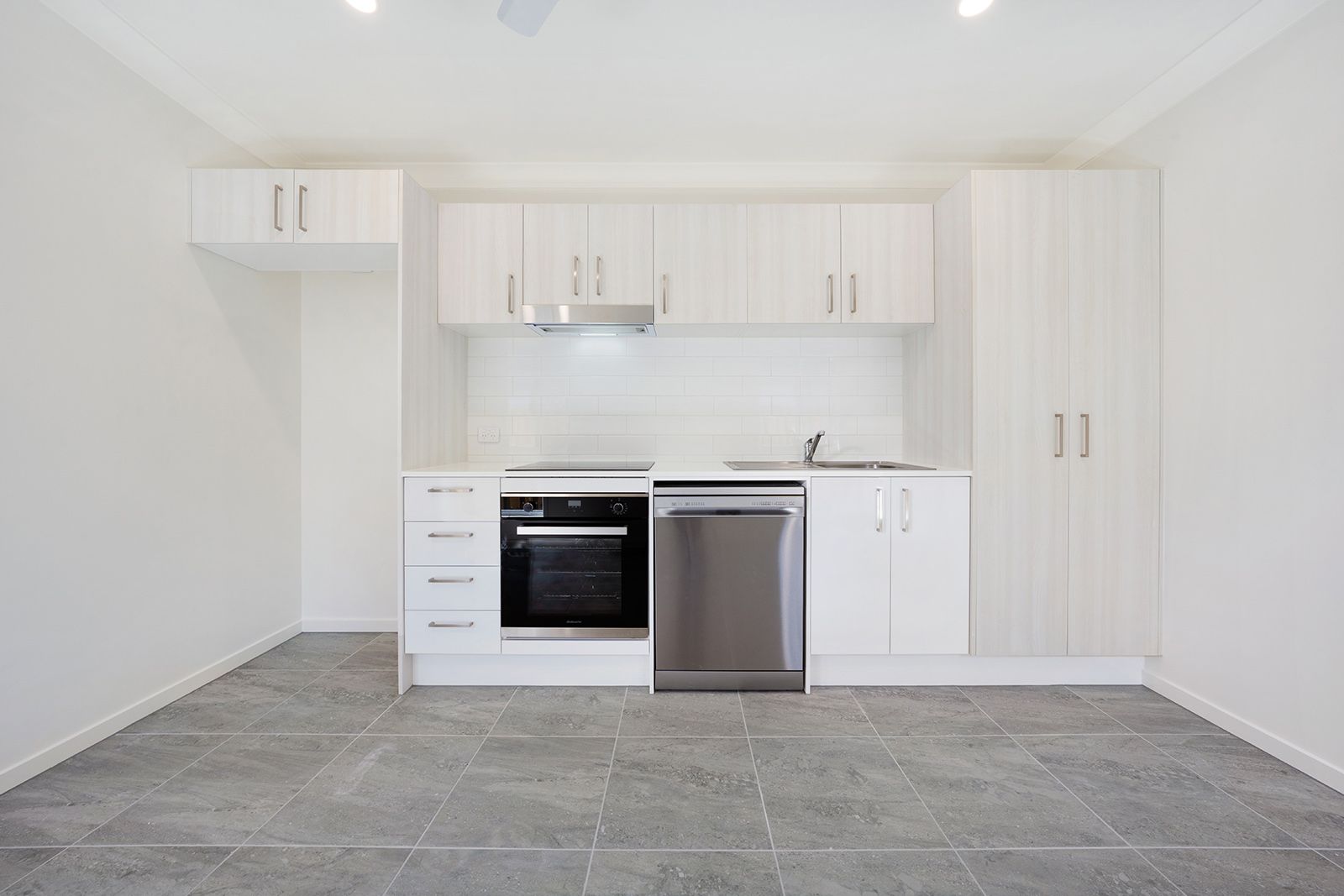 15B Halcyon Street, Morayfield, QLD 4506