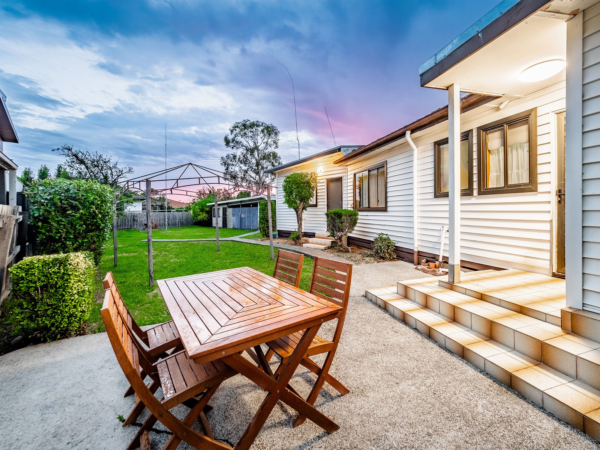1472 Centre Road