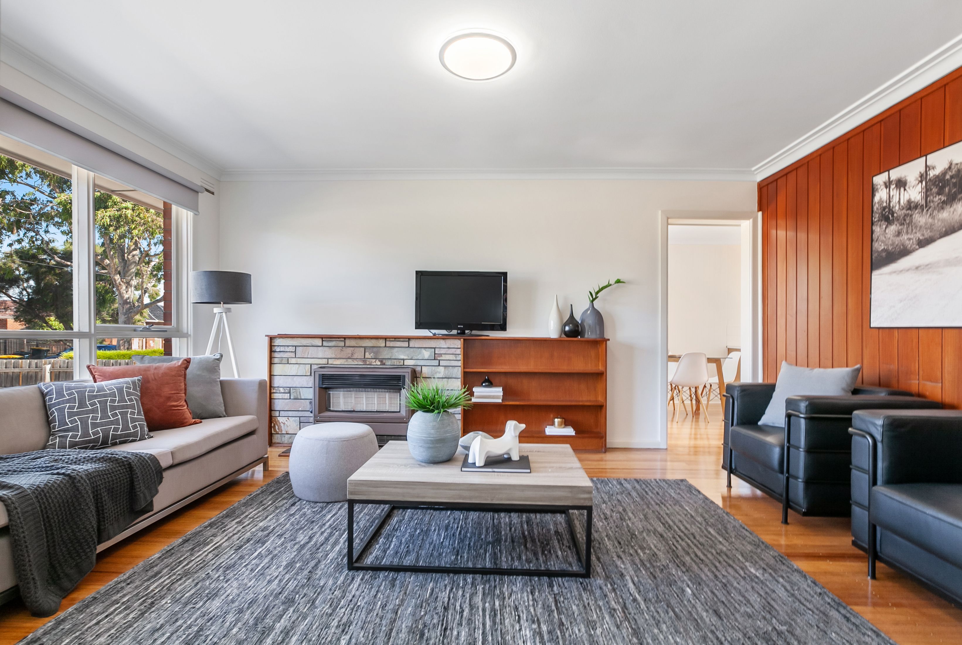 61 Ridge Drive, Avondale Heights, VIC 3034