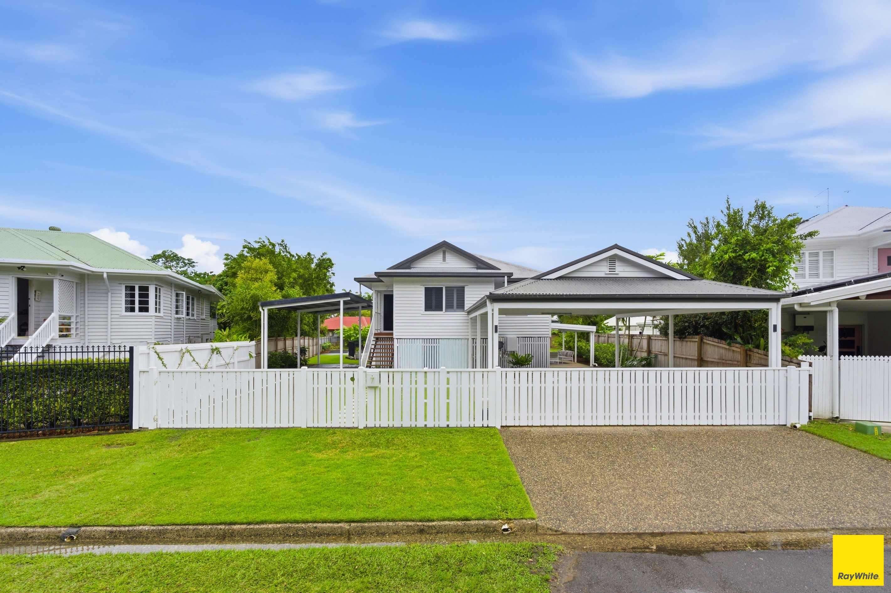 7 Hoad Street, Earlville, QLD 4870