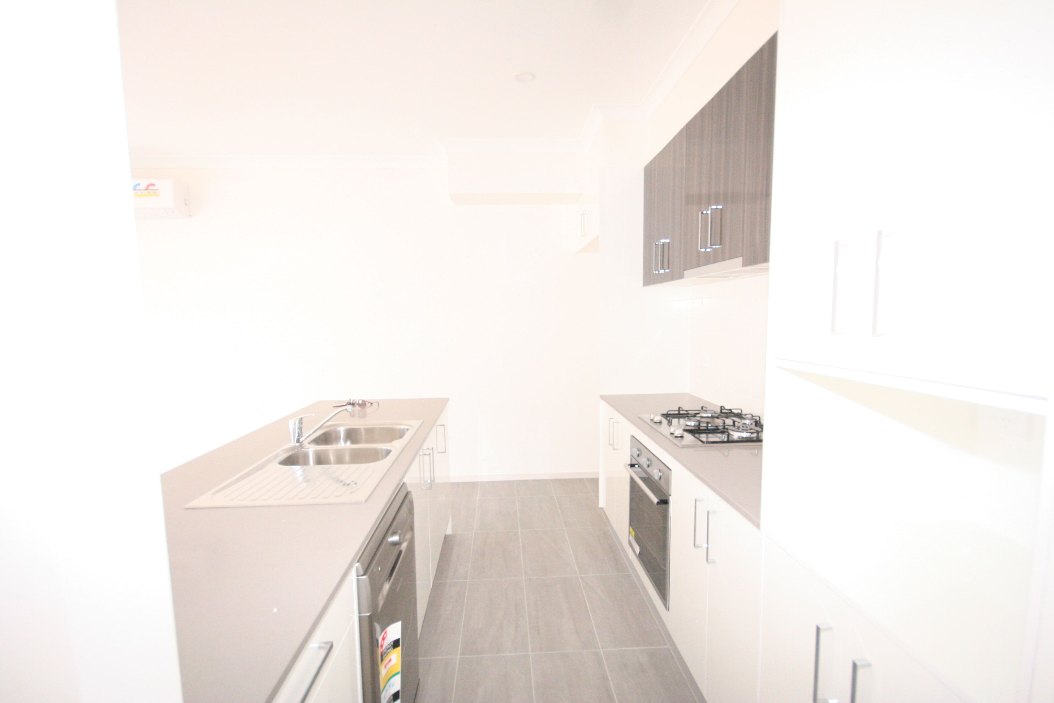 8 Plummer Street, Googong, NSW 2620