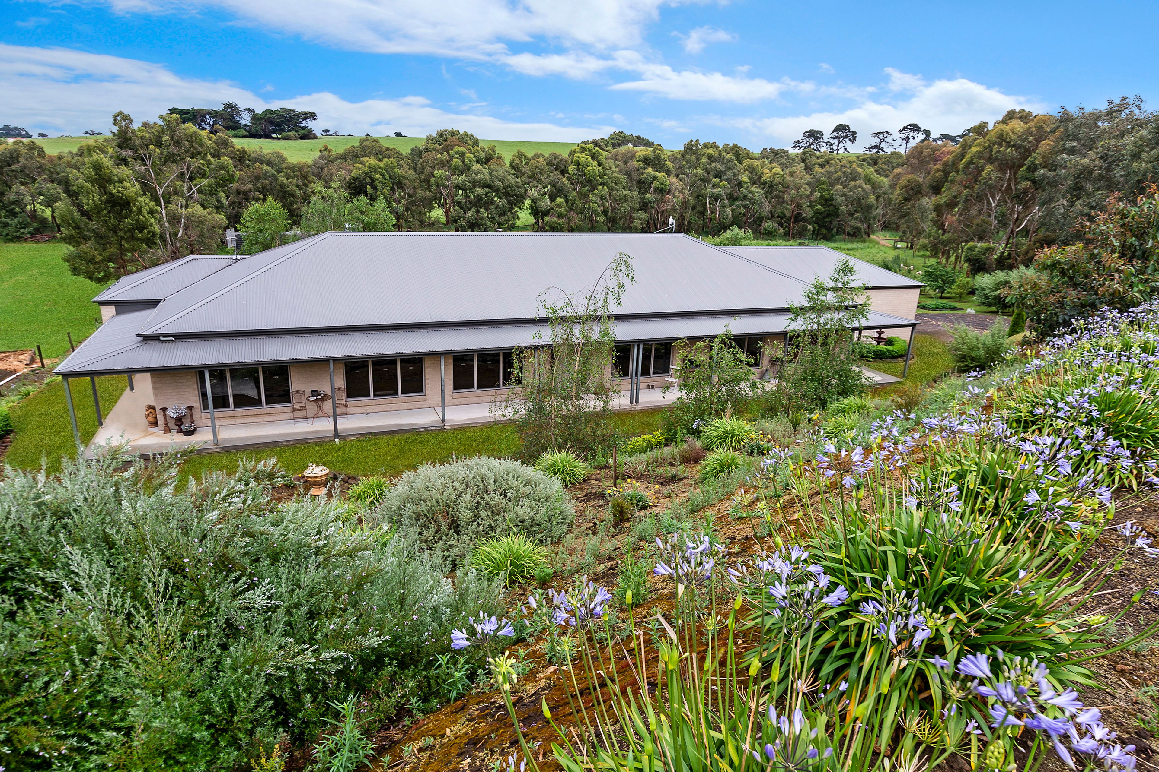 4 The Hill Court, Woodford, VIC 3281