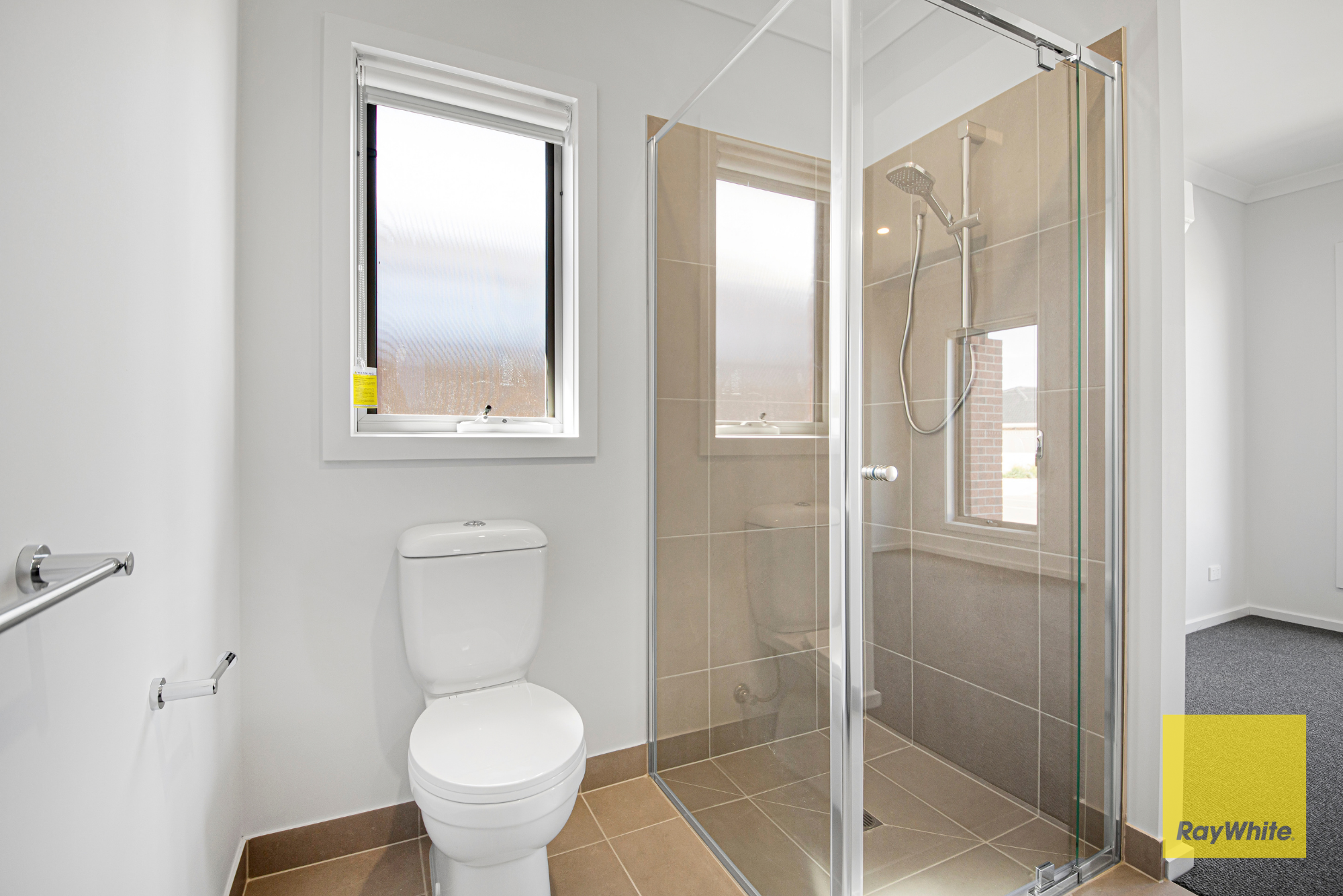 62 Danube Road — photo 15 of 18