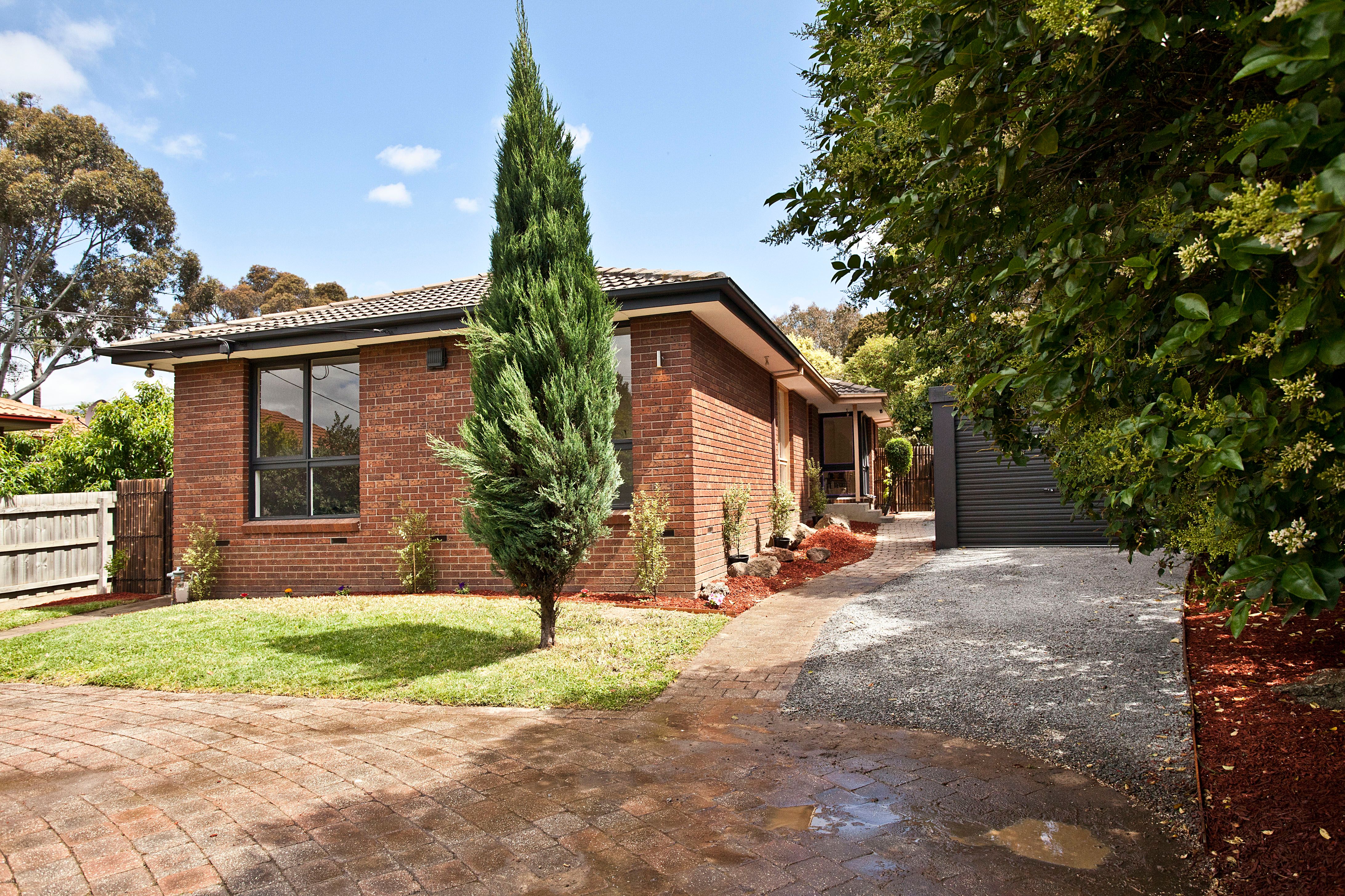 12 Kolonga Court — photo 9 of 10