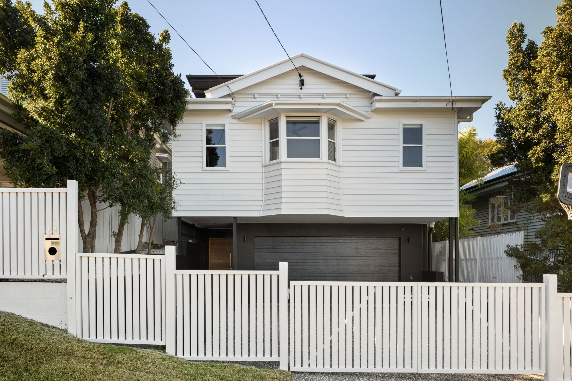 14 Ernest Street, Camp Hill, QLD 4152