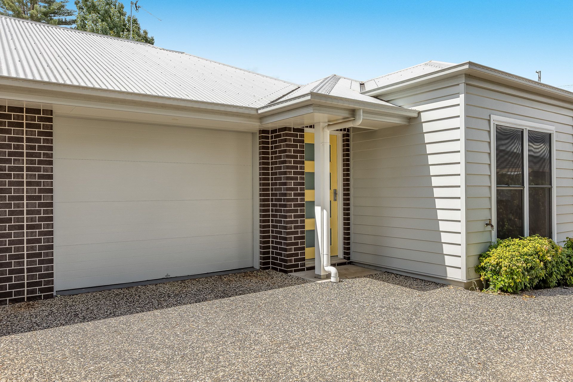 43 Hoey Street, Kearneys Spring QLD 4350