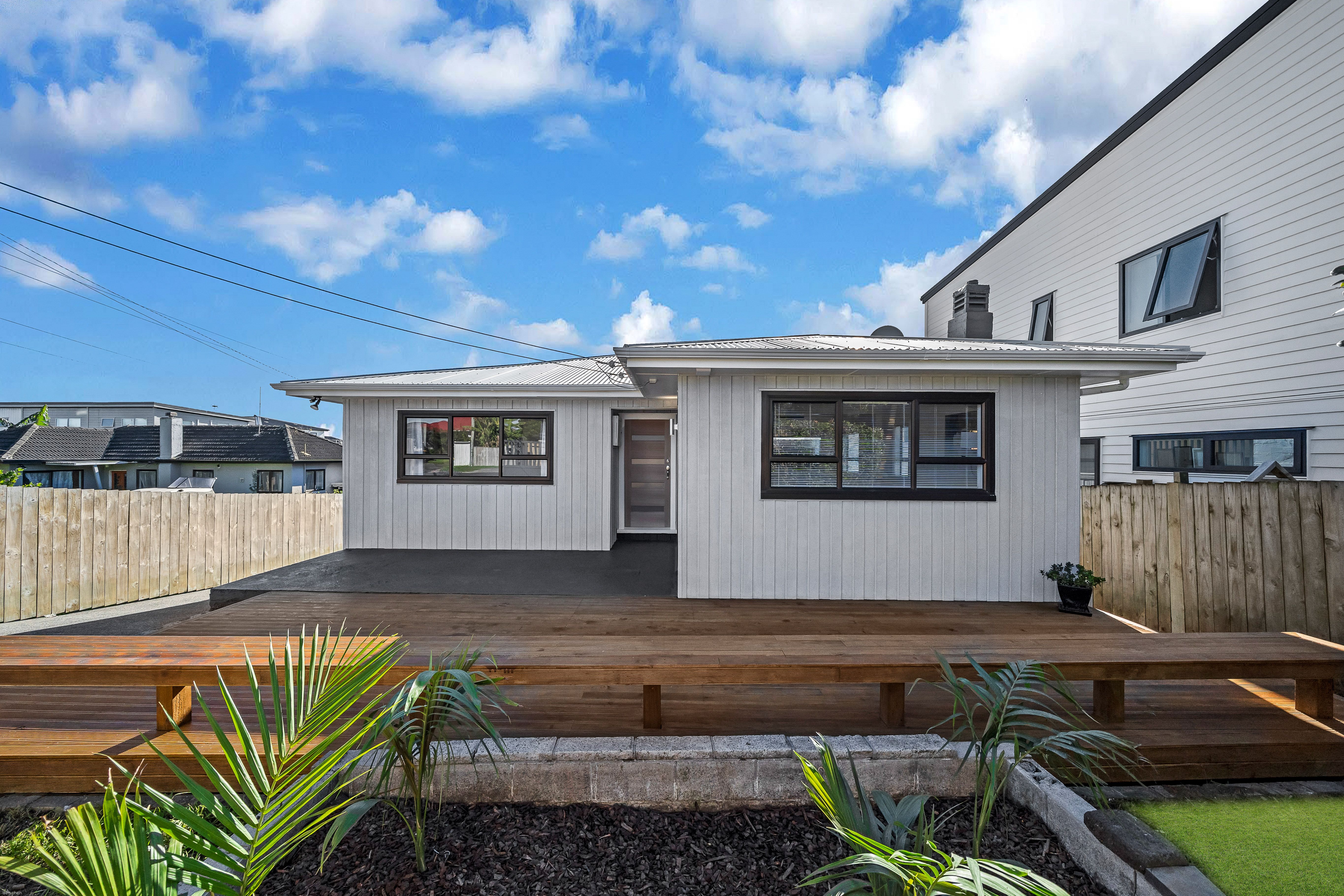 8 View Road, Mangere, Manukau City