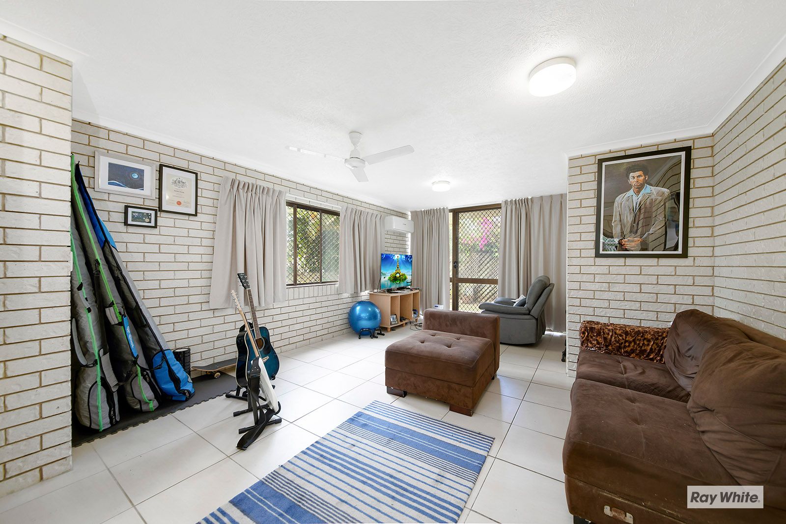 2/5 Percy Ford Street, Cooee Bay, QLD 4703