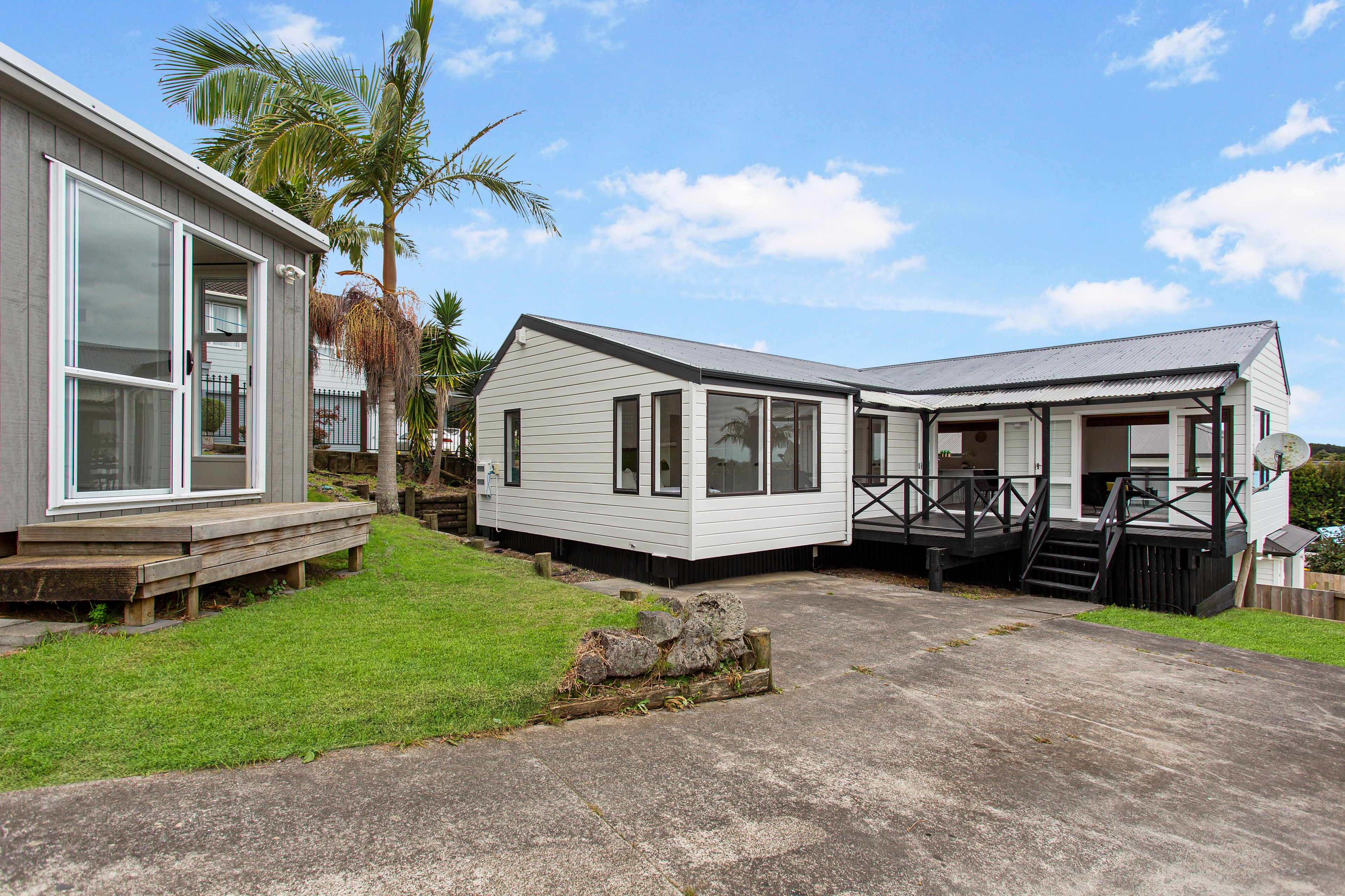 8 Ancona Lane, Goodwood Heights, Manukau City