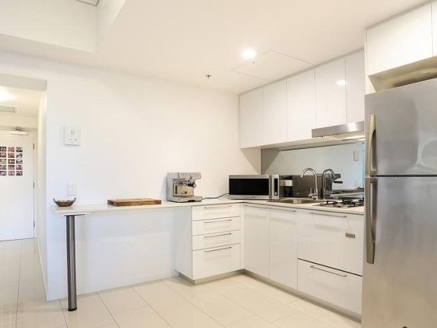 21702/8 Hercules Street, Hamilton, QLD 4007