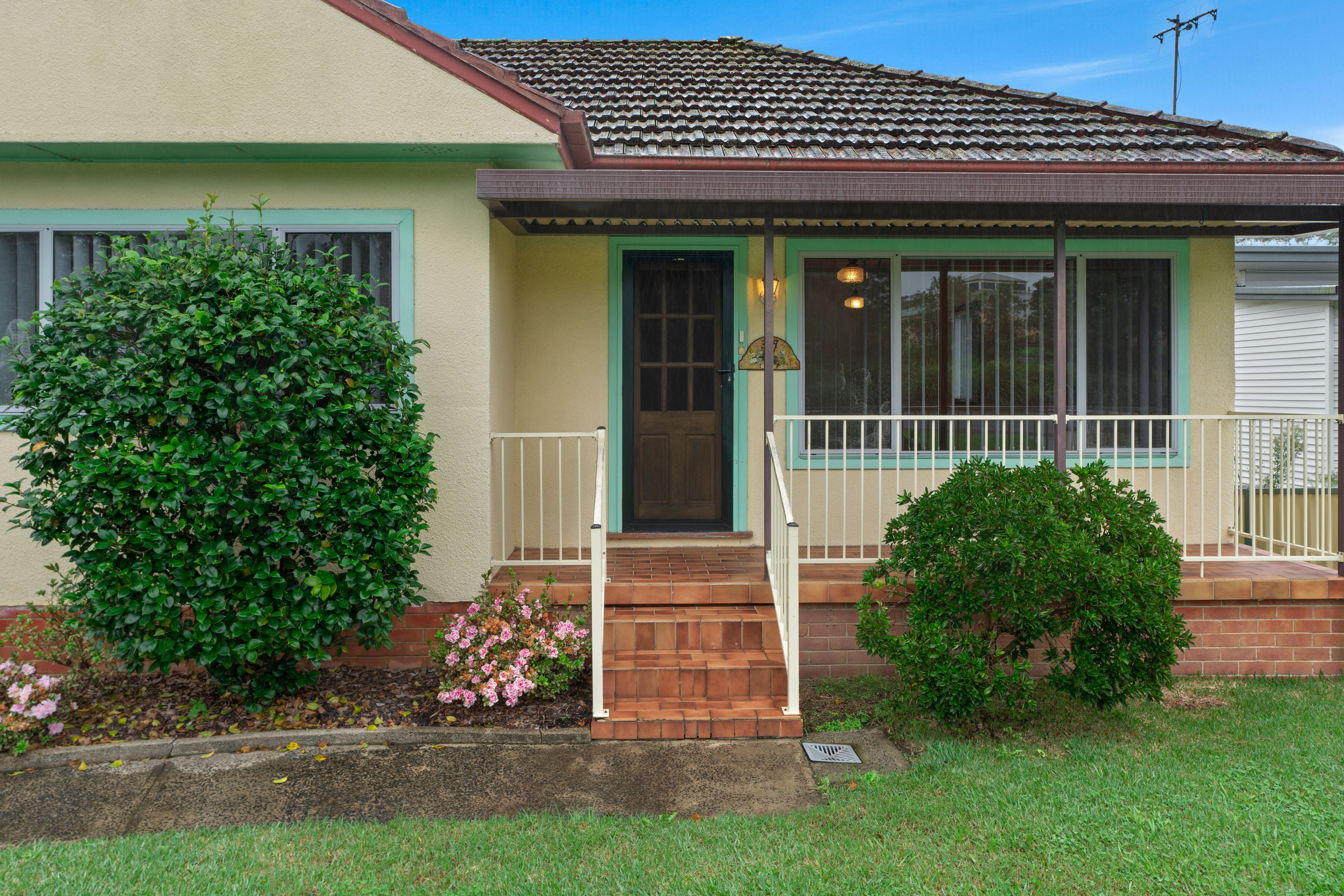359 Princes Highway, Bomaderry, NSW 2541