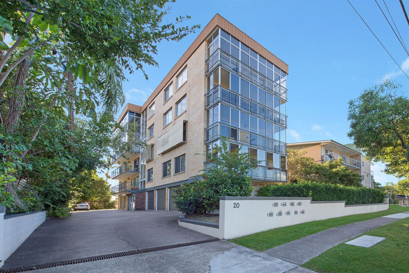 20 Rosemount Terrace, Windsor QLD 4030