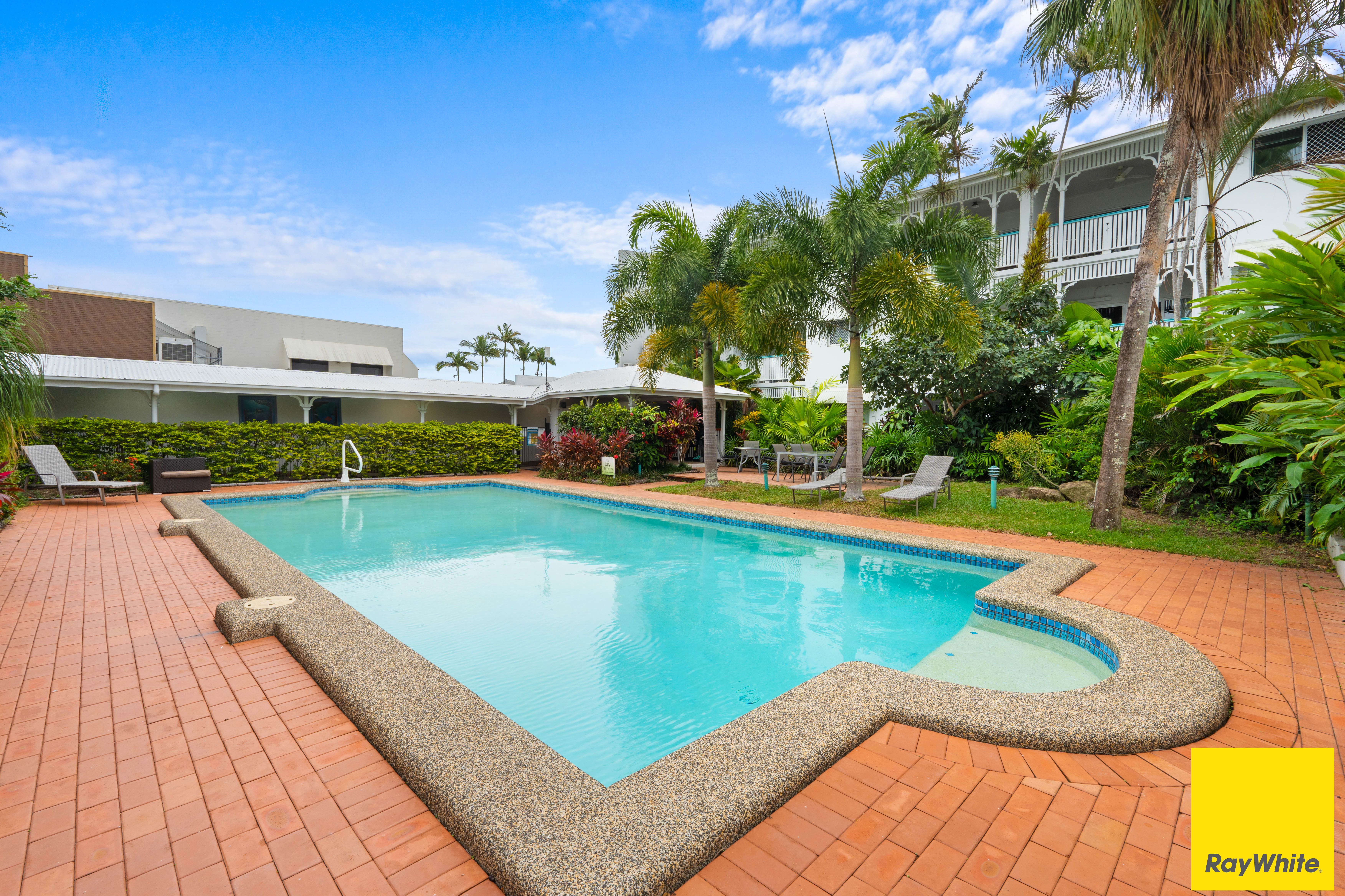 63-65 Mcleod Street, Cairns City QLD 4870