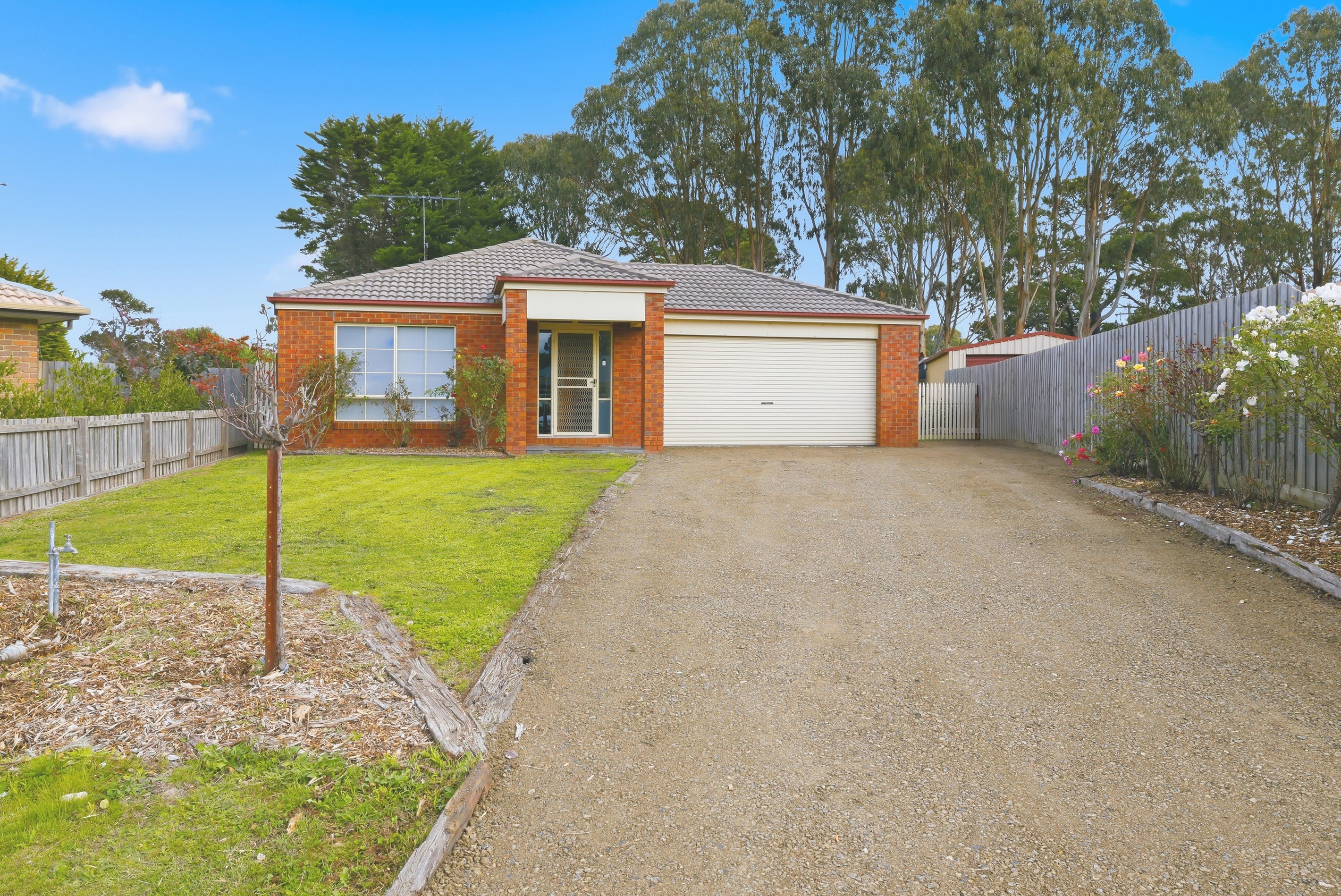 10 Acacia Court, Romsey, VIC 3434