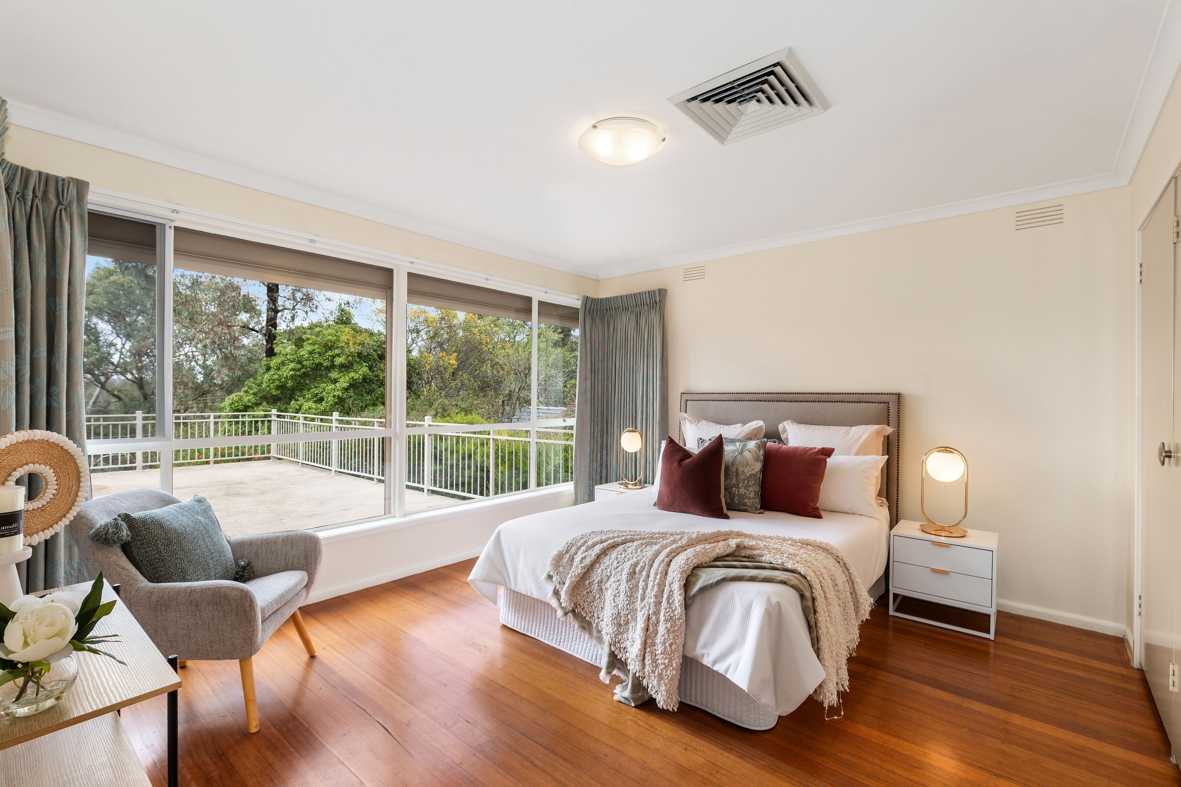 64 Scenic Crescent, Eltham North, VIC 3095