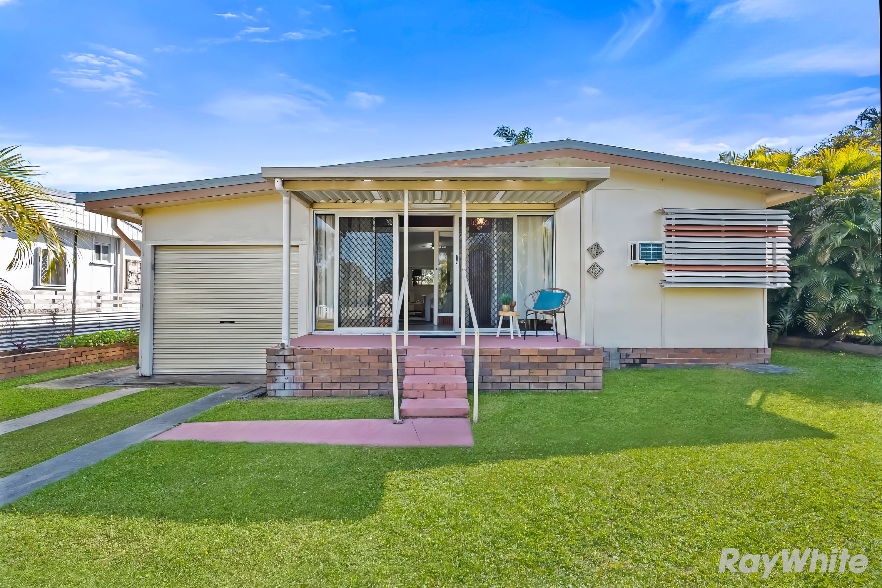 17 Percy Ford Street, Cooee Bay, QLD 4703