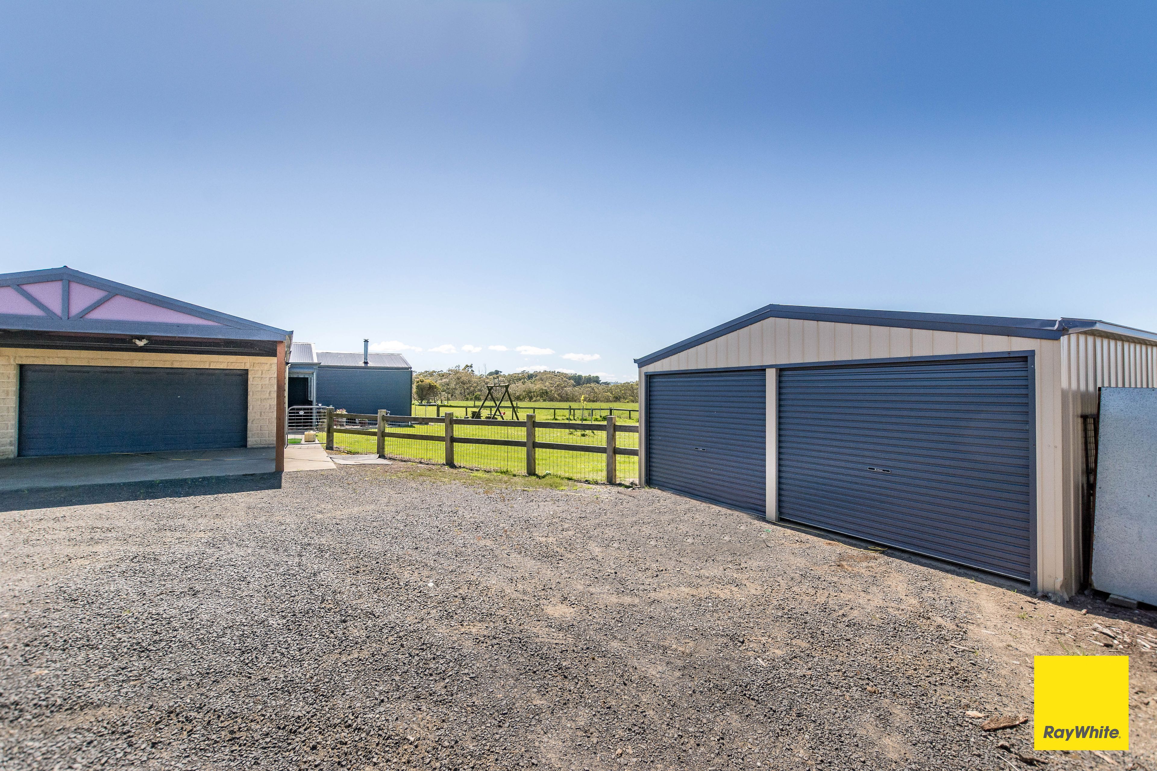 46 Cornwalls Road — photo 14 of 25