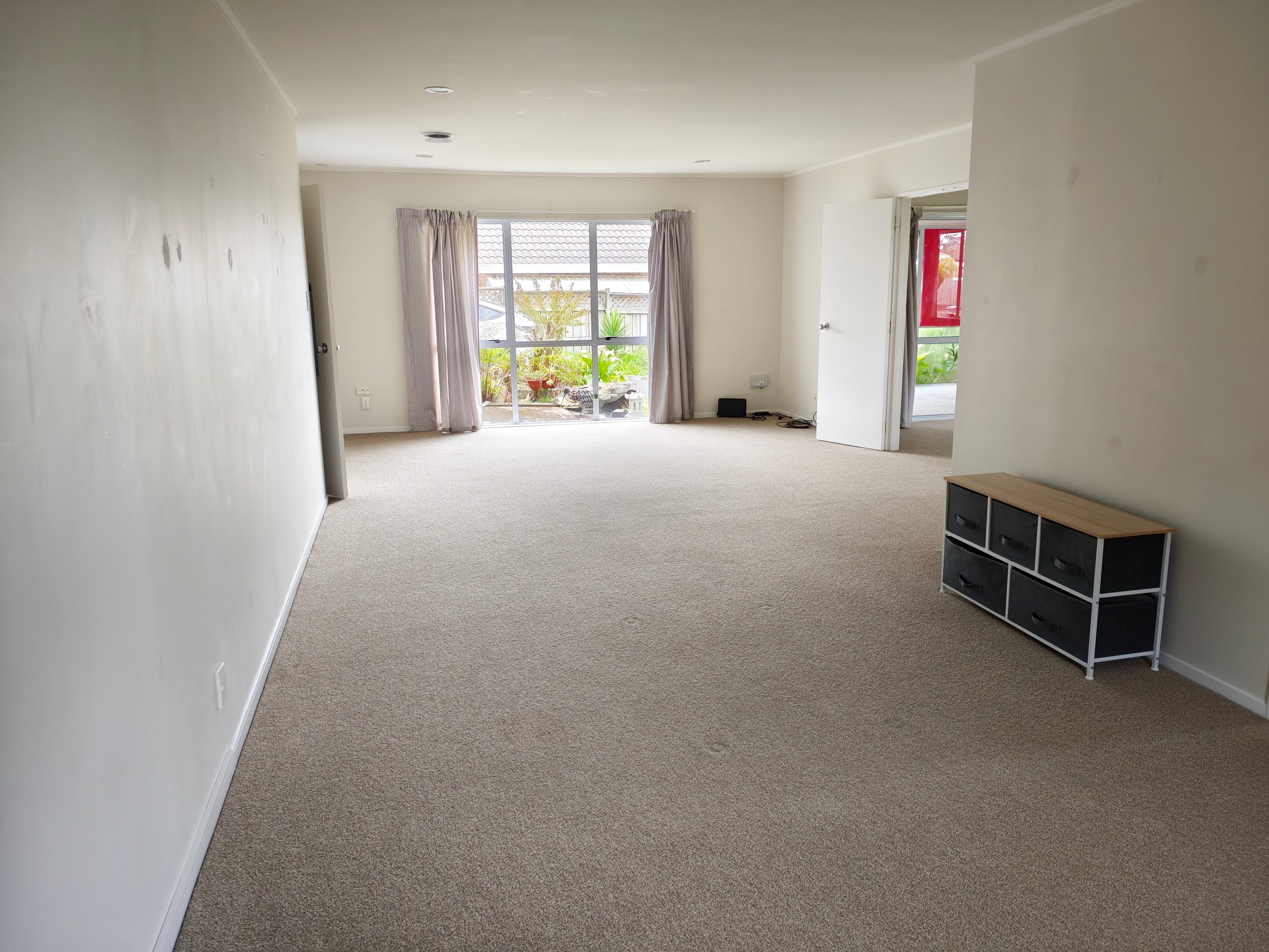 45 SIMMENTAL Crescent, Somerville, Manukau City