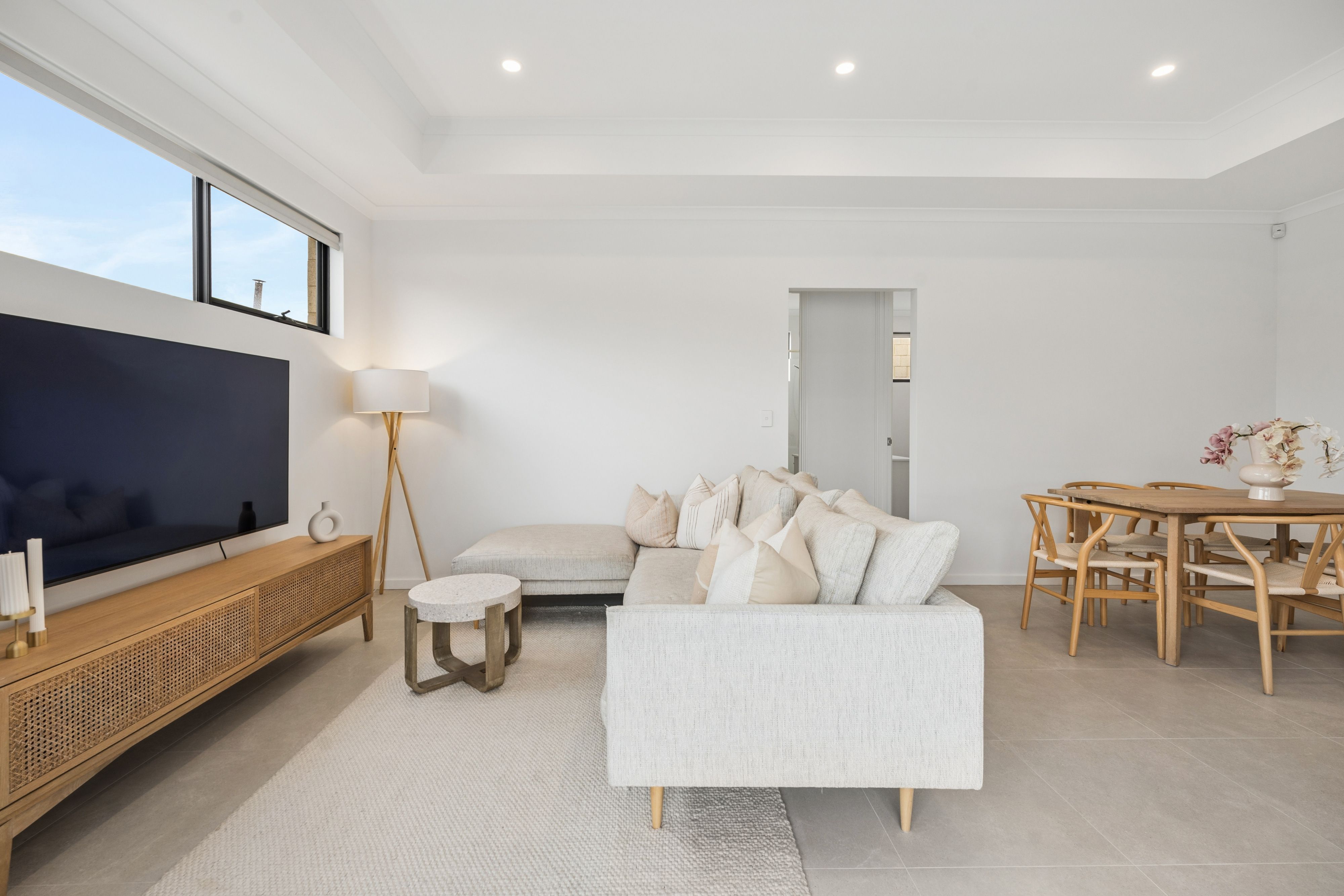 1/8 Koombana Way — photo 12 of 27