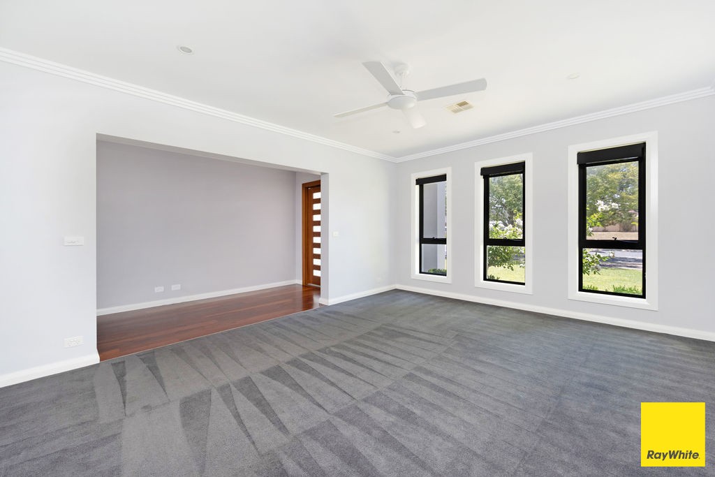 6 Eyre Street, Bungendore, NSW 2621