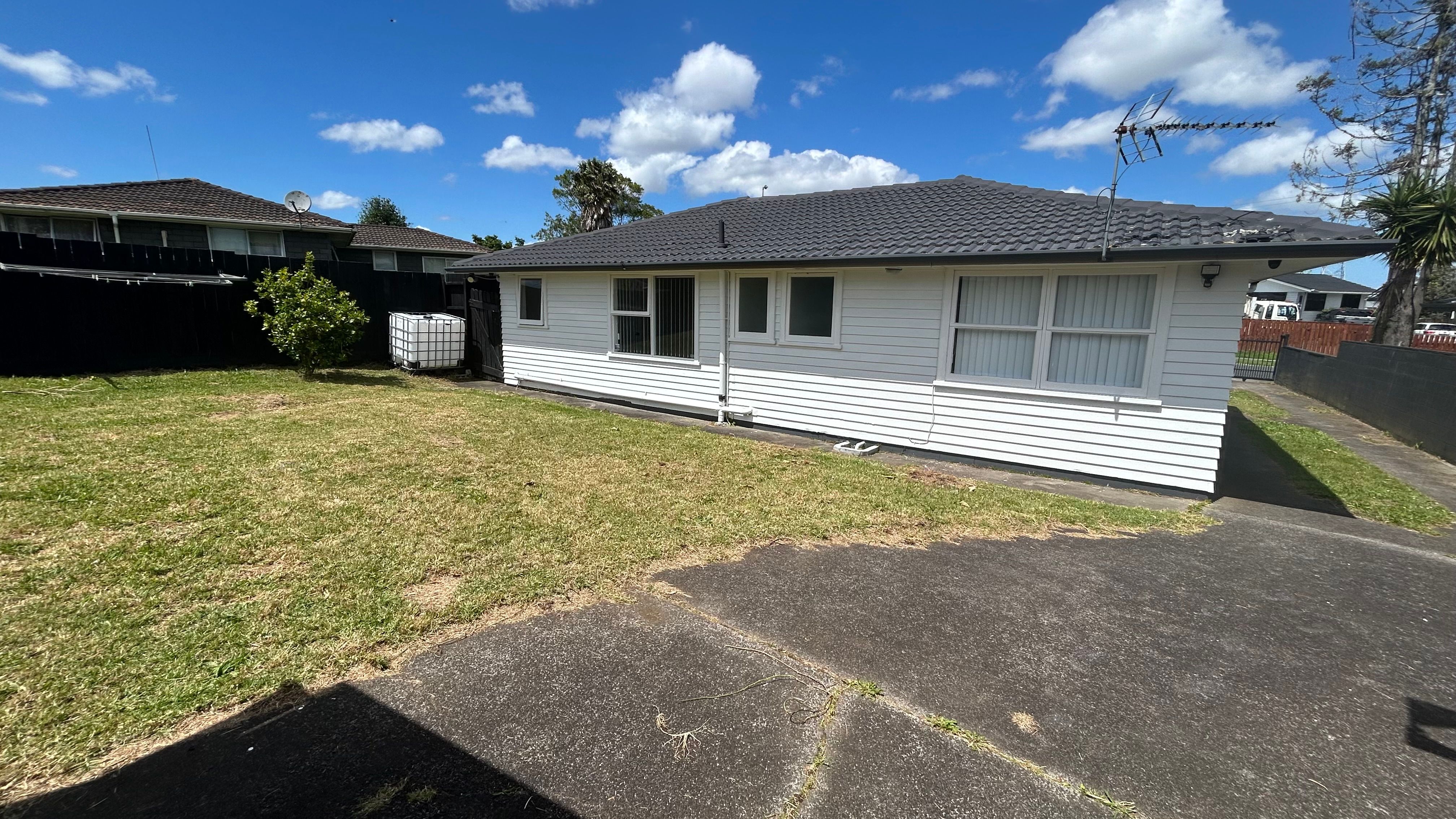 22 Zelda Avenue, Clover Park, Manukau City