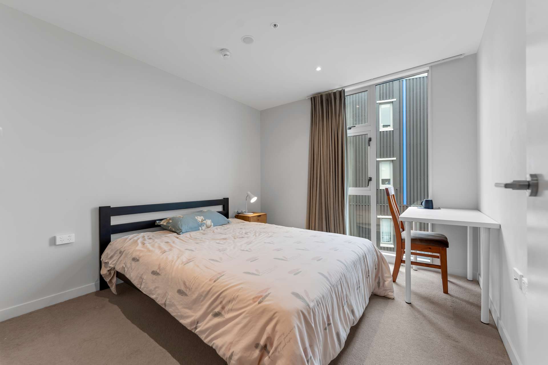 509/1 Rose Garden Lane photo 17