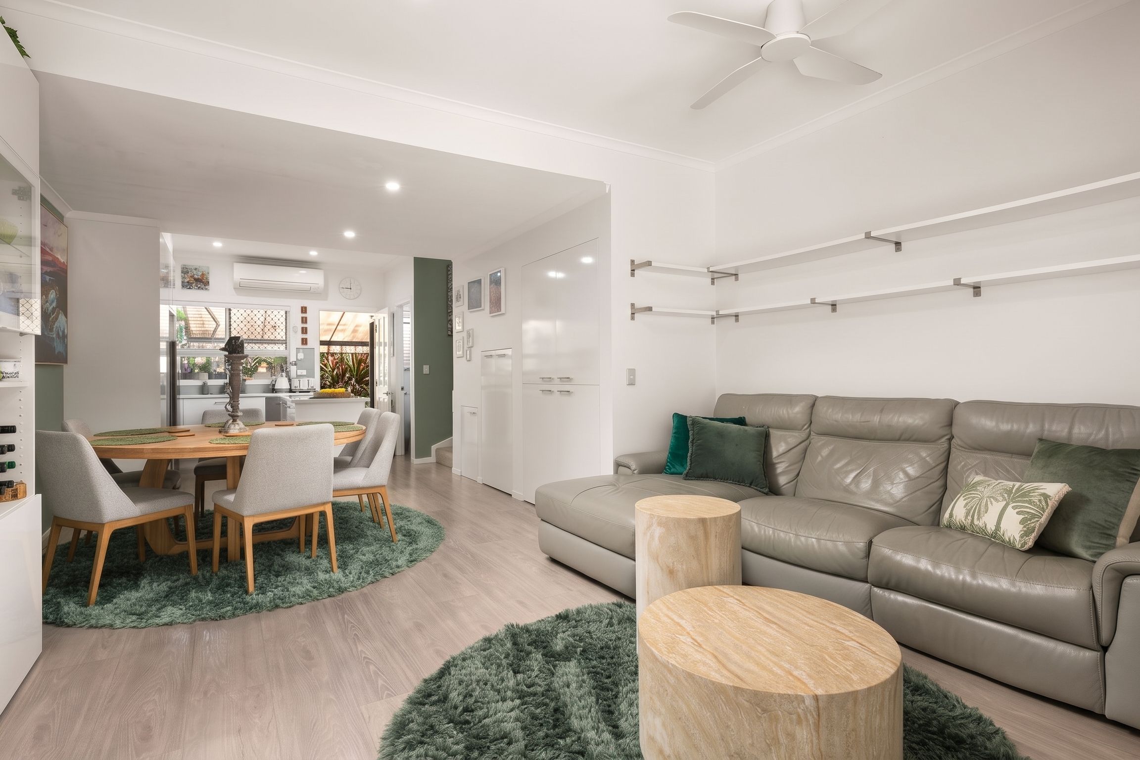 9/30 Memorial Avenue — photo from Ray White Maroochydore