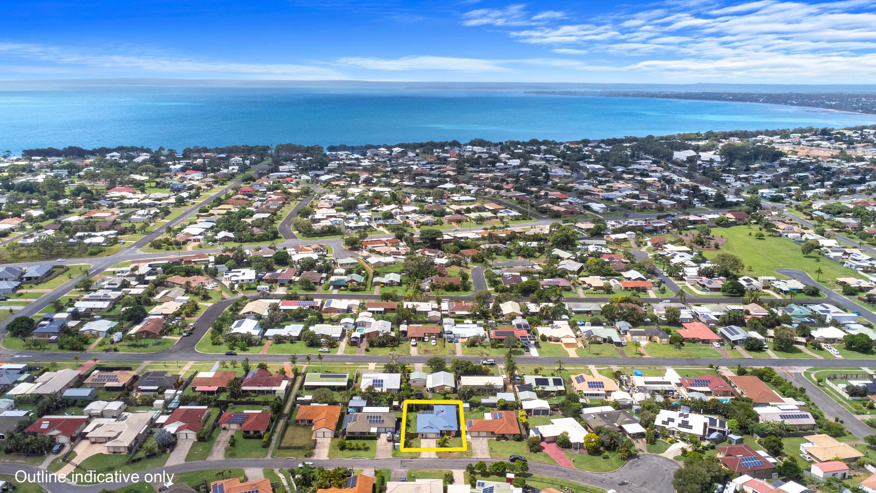 60 Anchorage Circuit, Point Vernon, QLD 4655