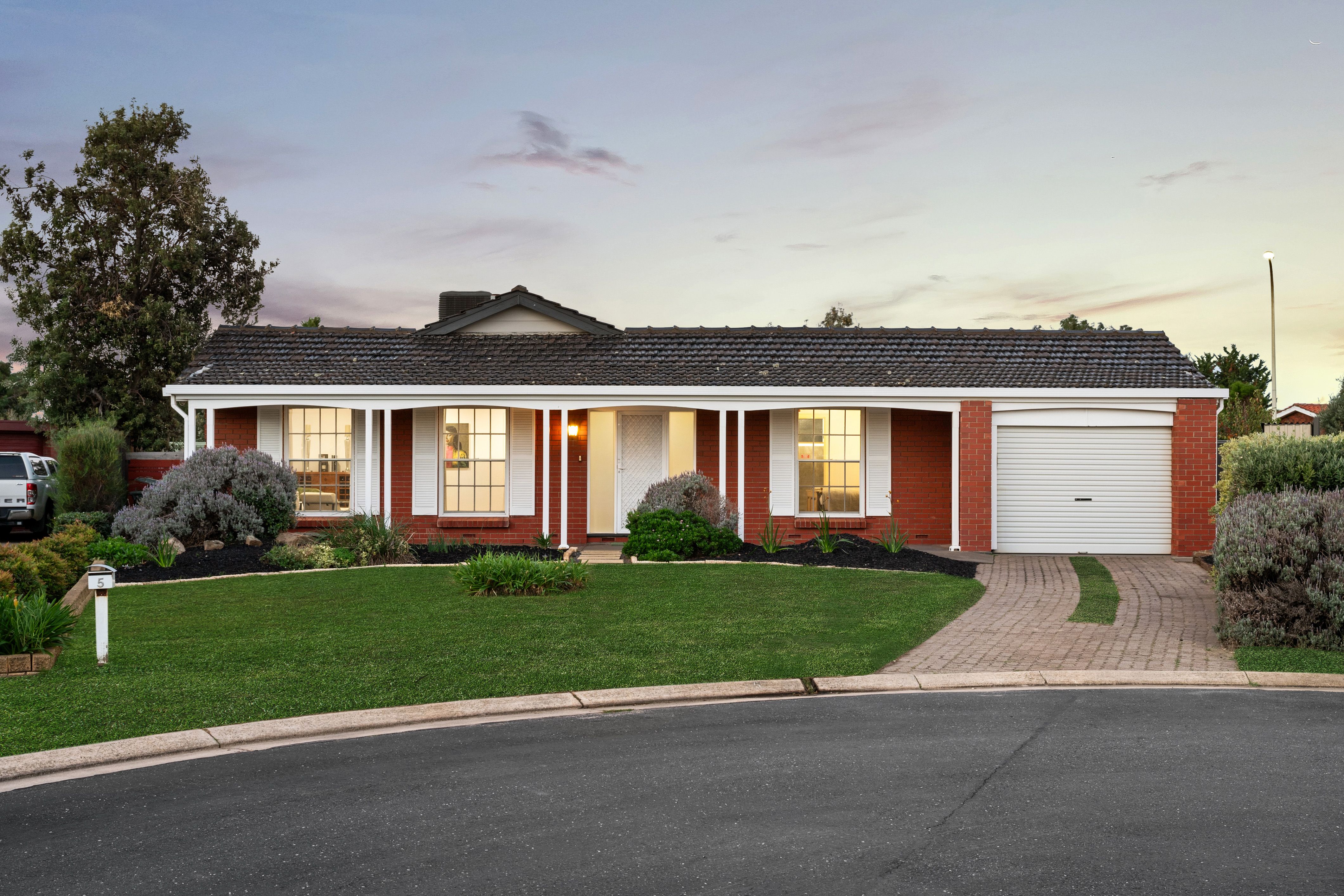 5 Bulahdelah Court — photo from Ray White Semaphore