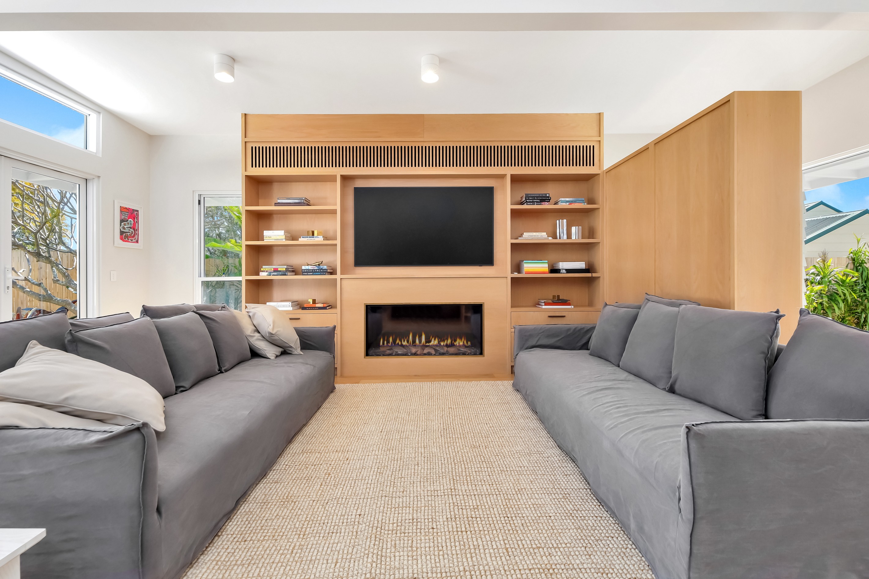 36 Forresters Beach Road, Forresters Beach, NSW 2260