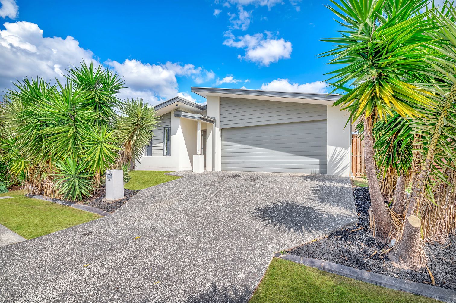 30 William Boulevard, Pimpama QLD 4209