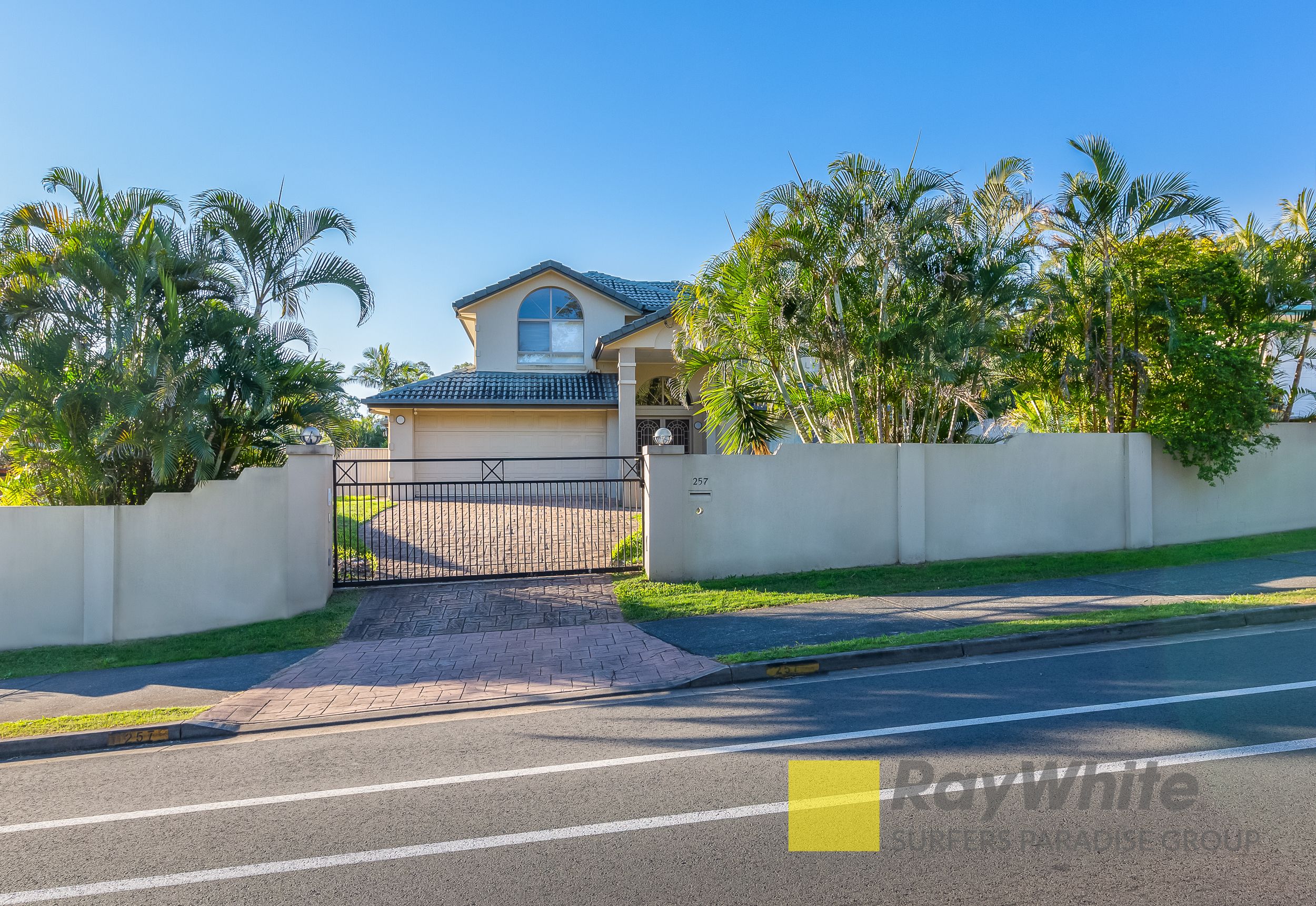 257 Napper Road, Arundel, QLD 4214