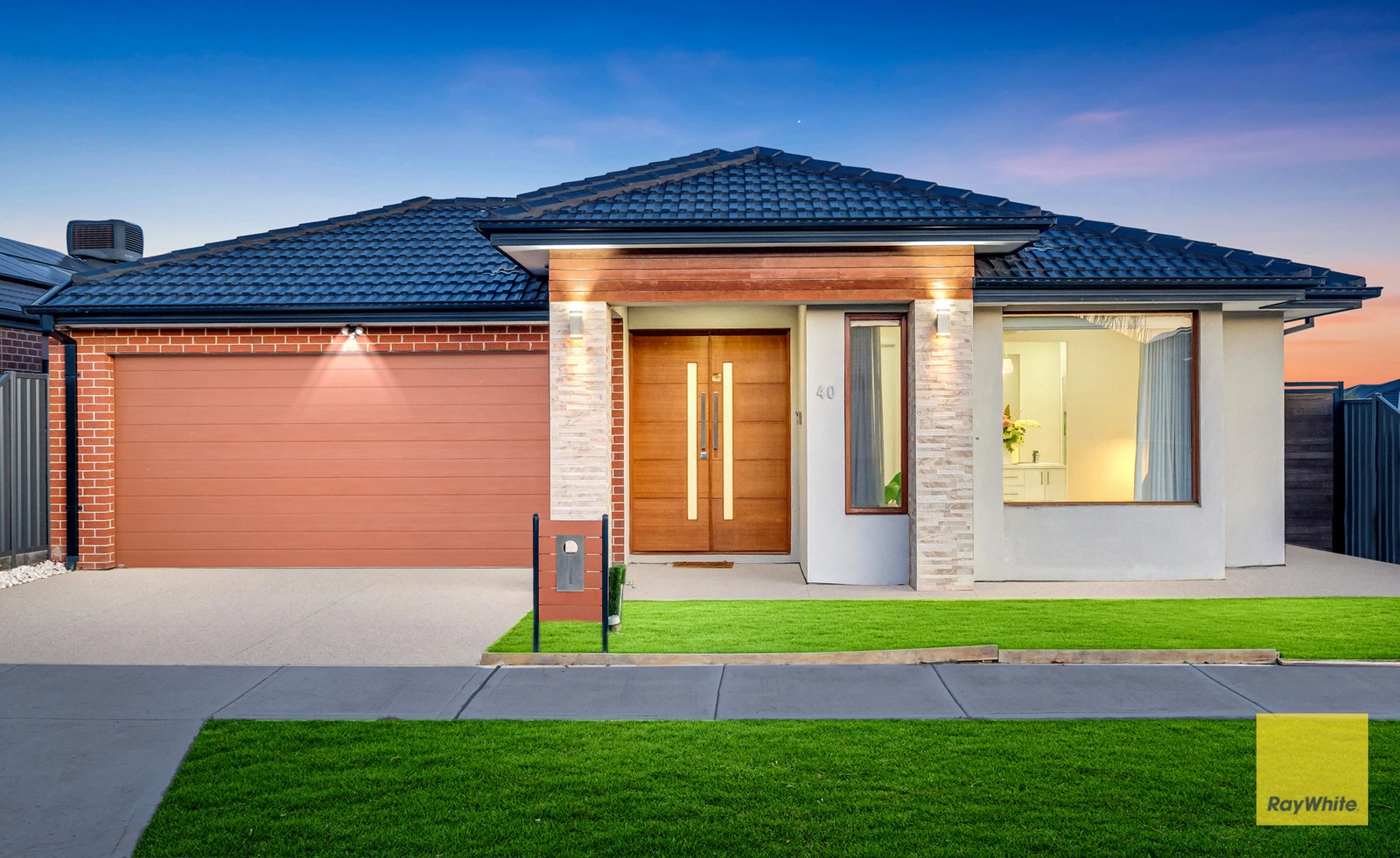 40 Legrange Crescent, FRASER RISE, VIC 3336