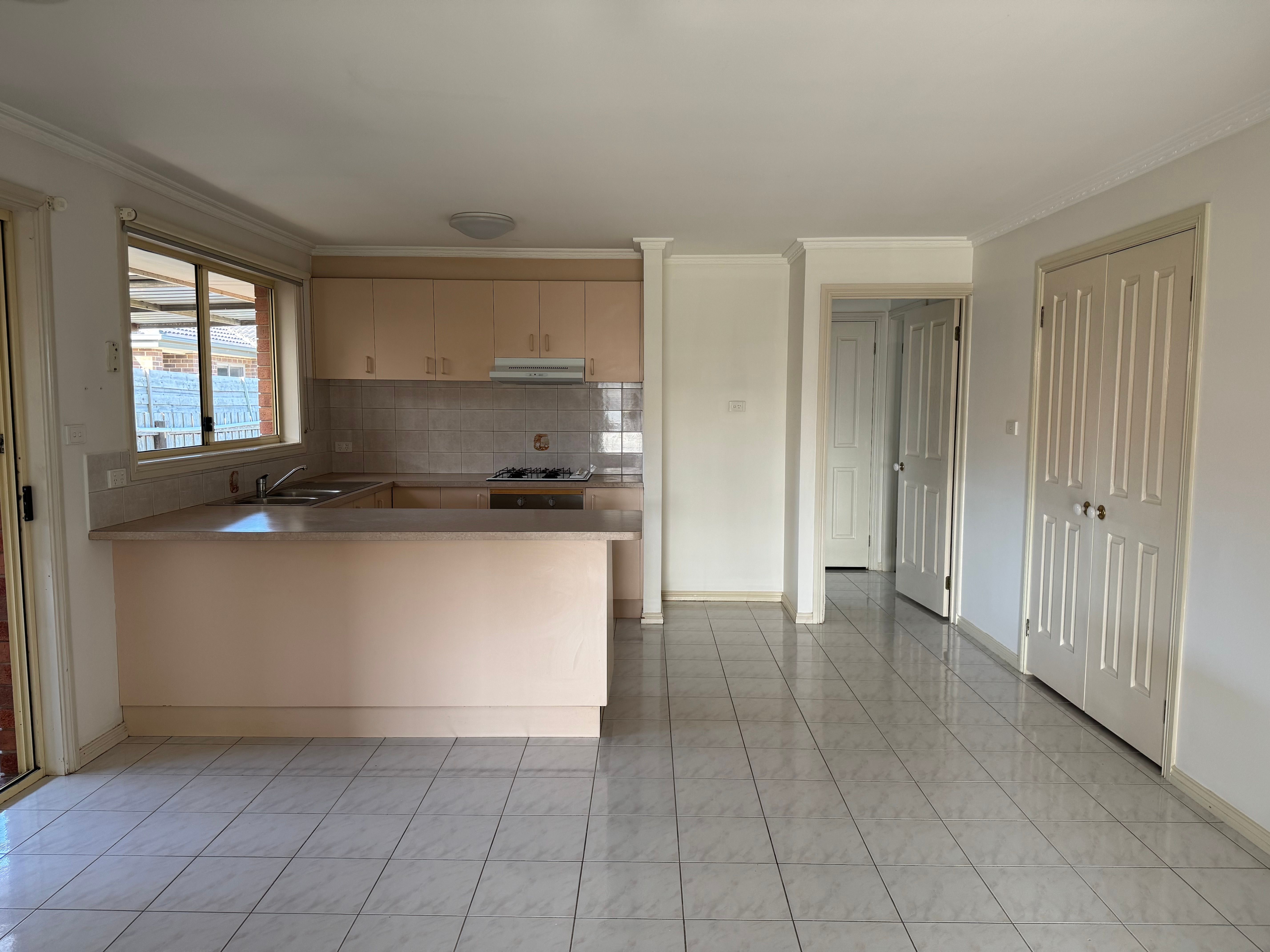 9 Holzgrefe Court — photo 3 of 11