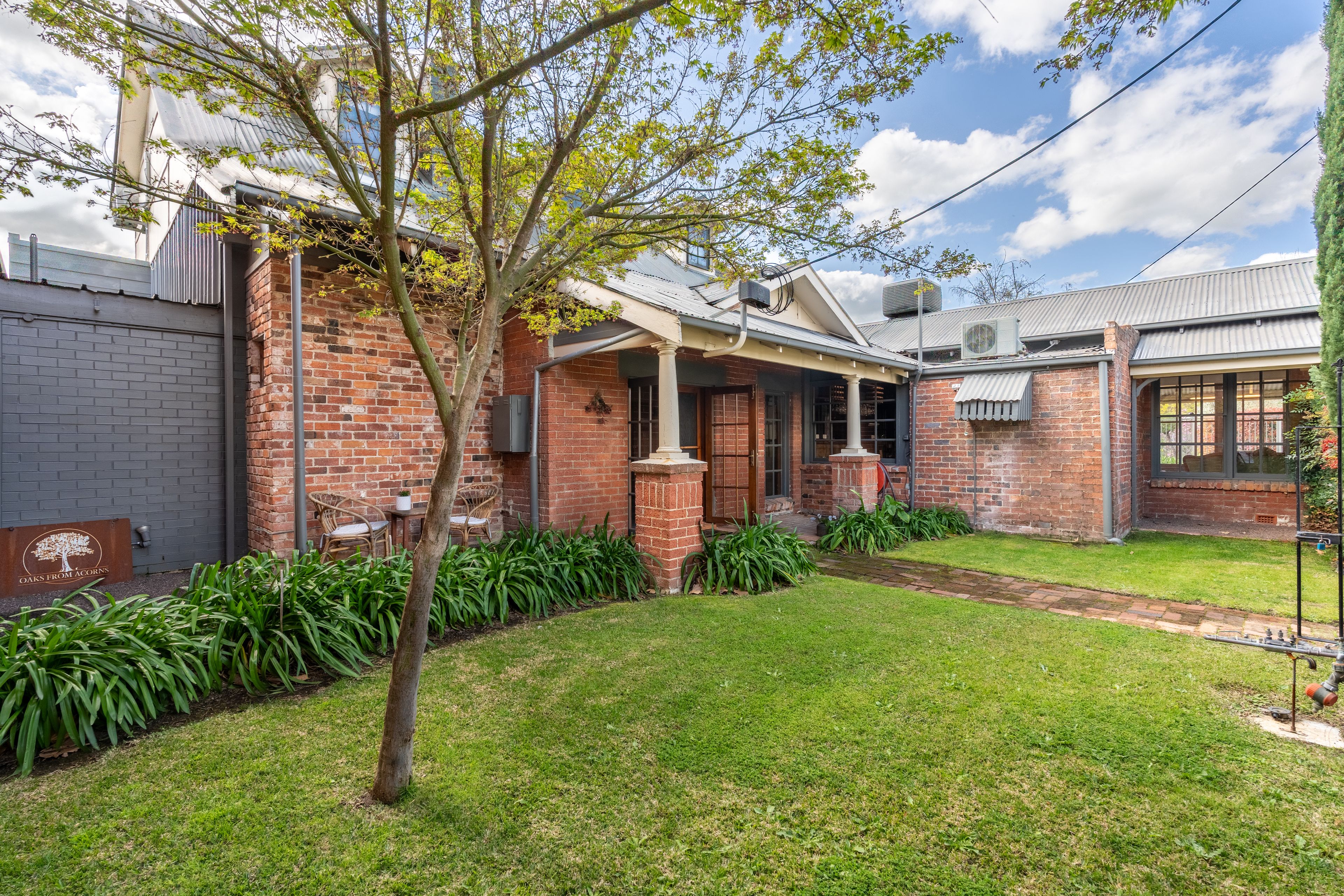 14 Clifton Street — photo 4 of 30