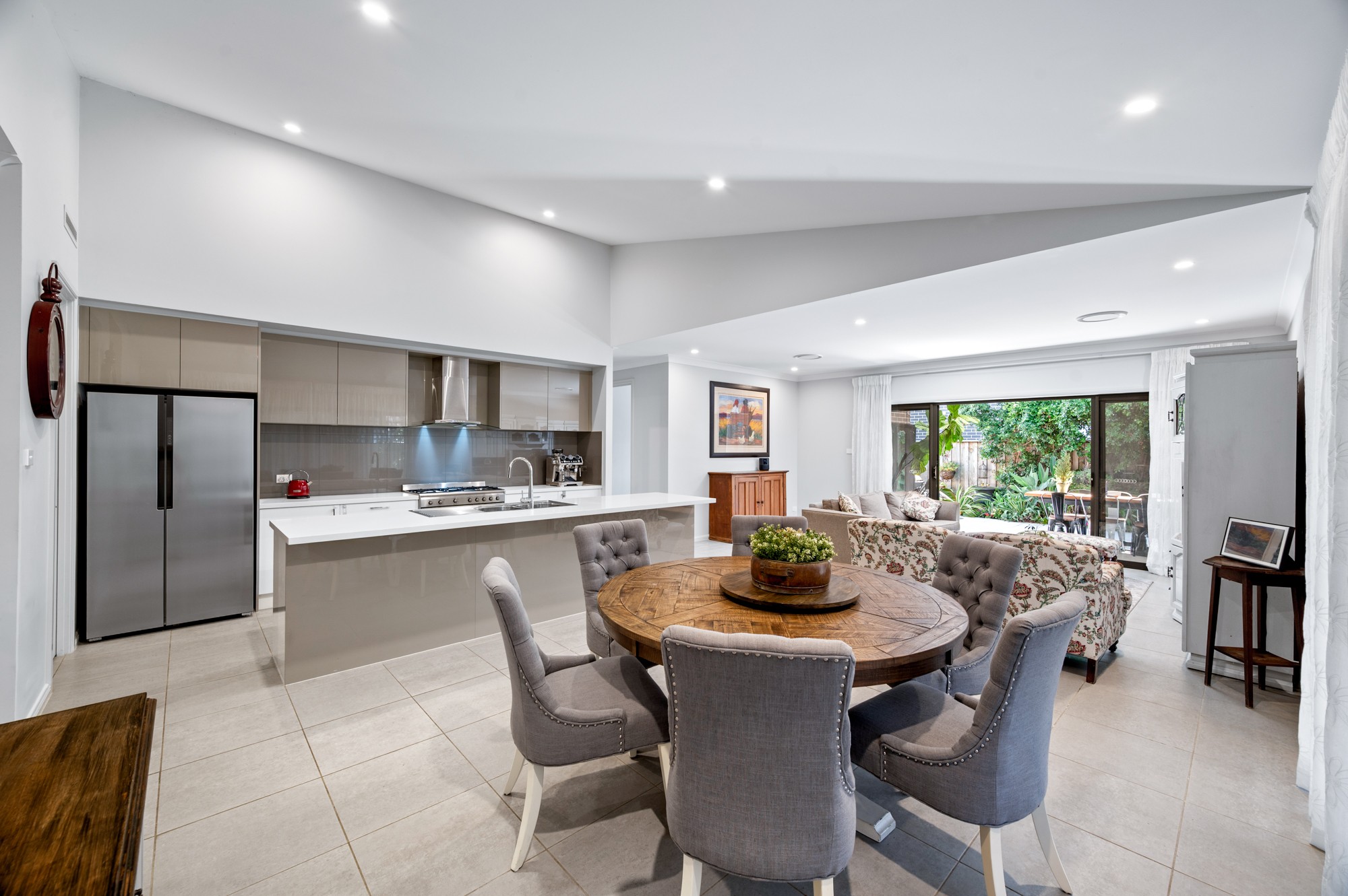 8 Baxter Way, GLEDSWOOD HILLS, NSW 2557