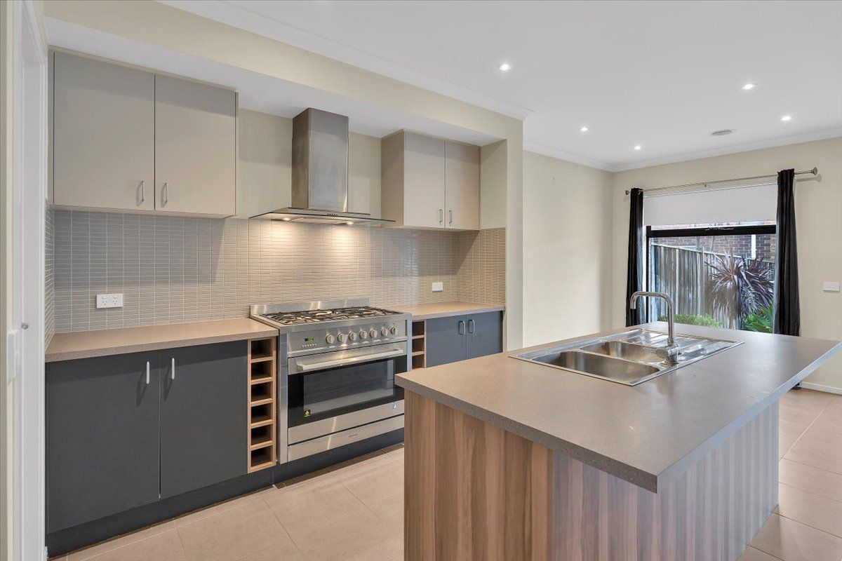 76 Fairview Parade, Tarneit, VIC 3029