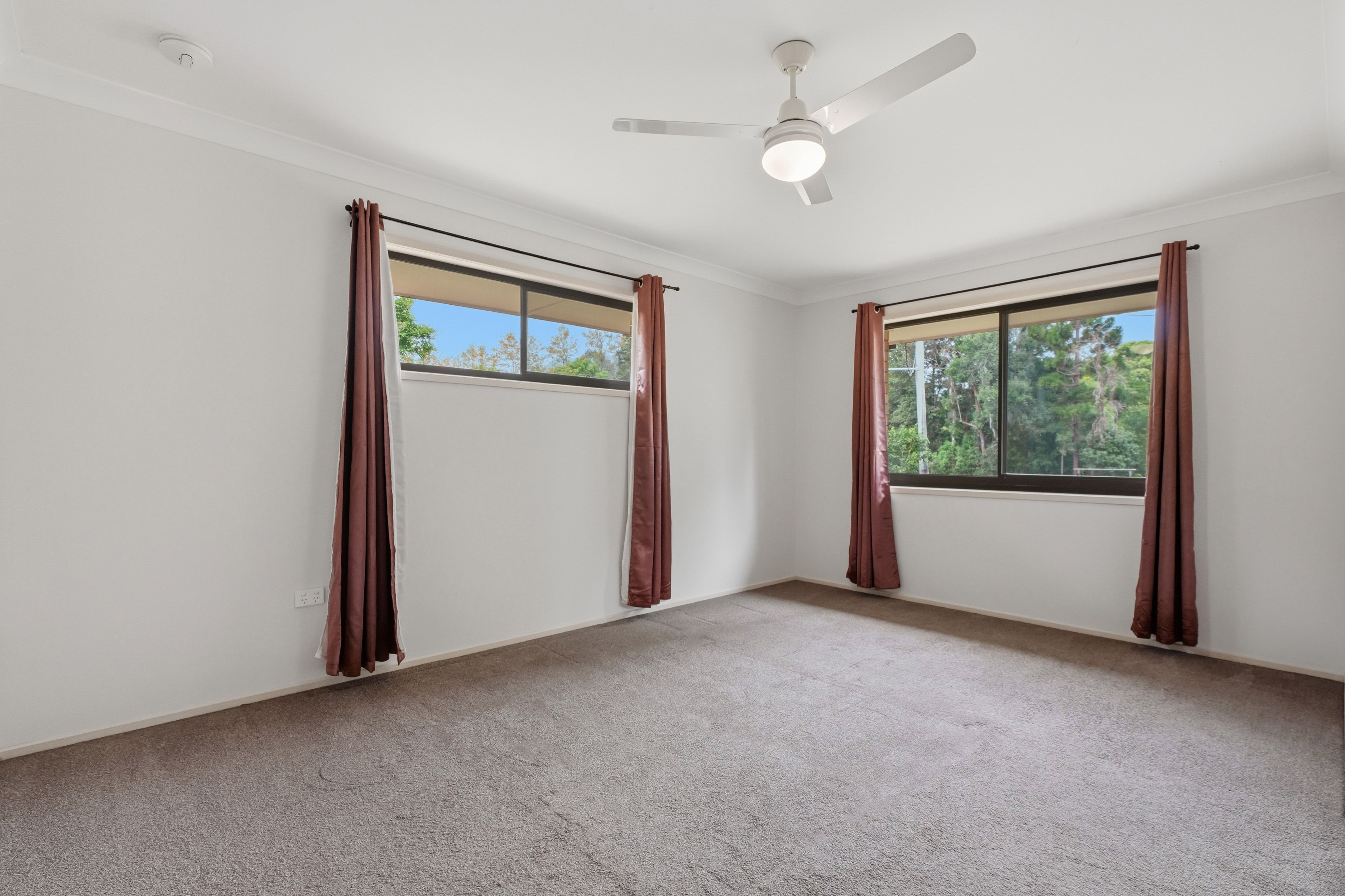 5 Coburg Road — photo 6 of 9