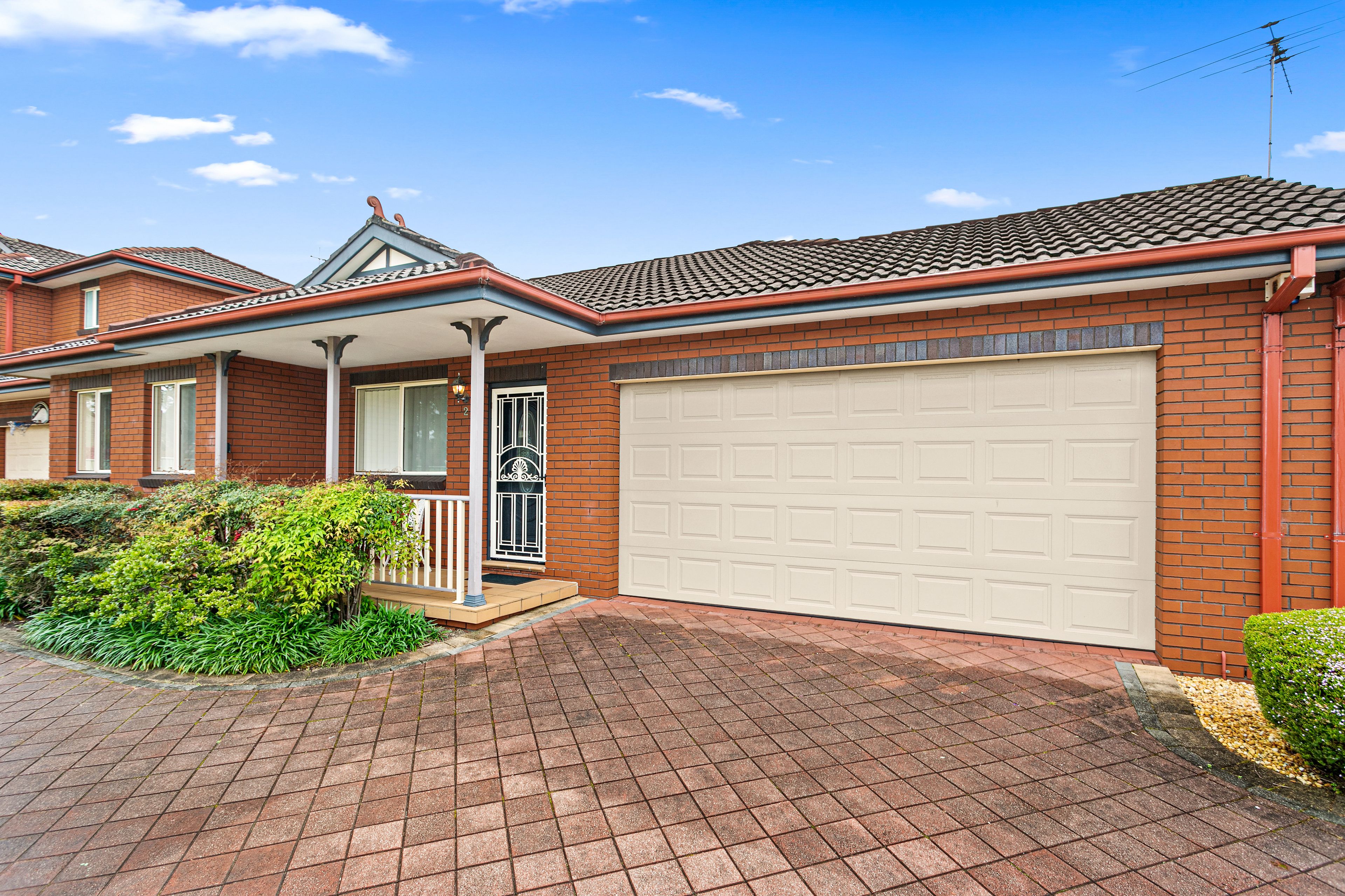 8 Louisa Street, Oatley NSW 2223