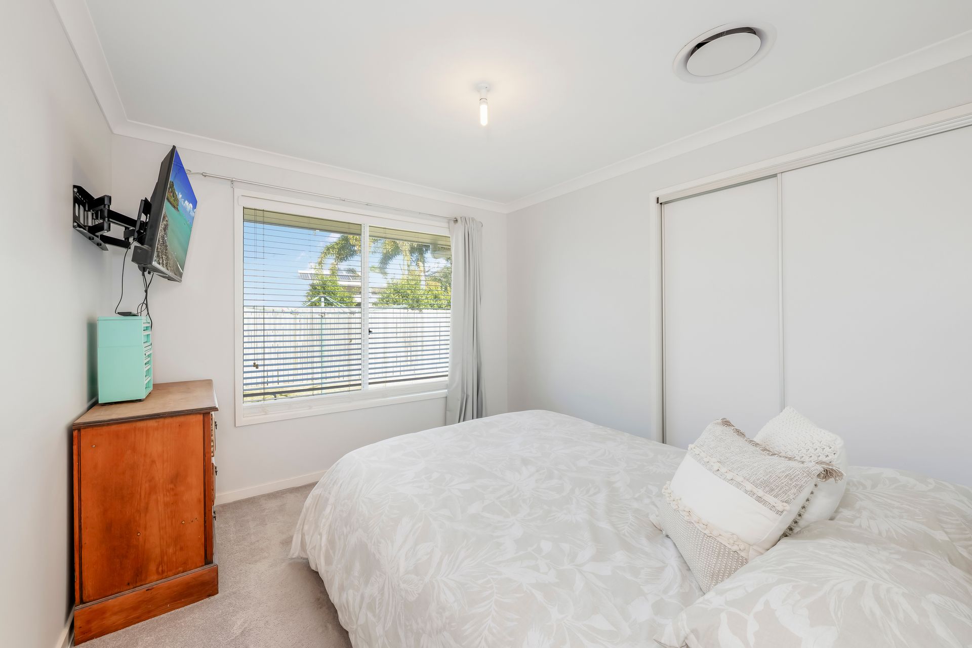 3 Raewood Close — photo 18 of 30