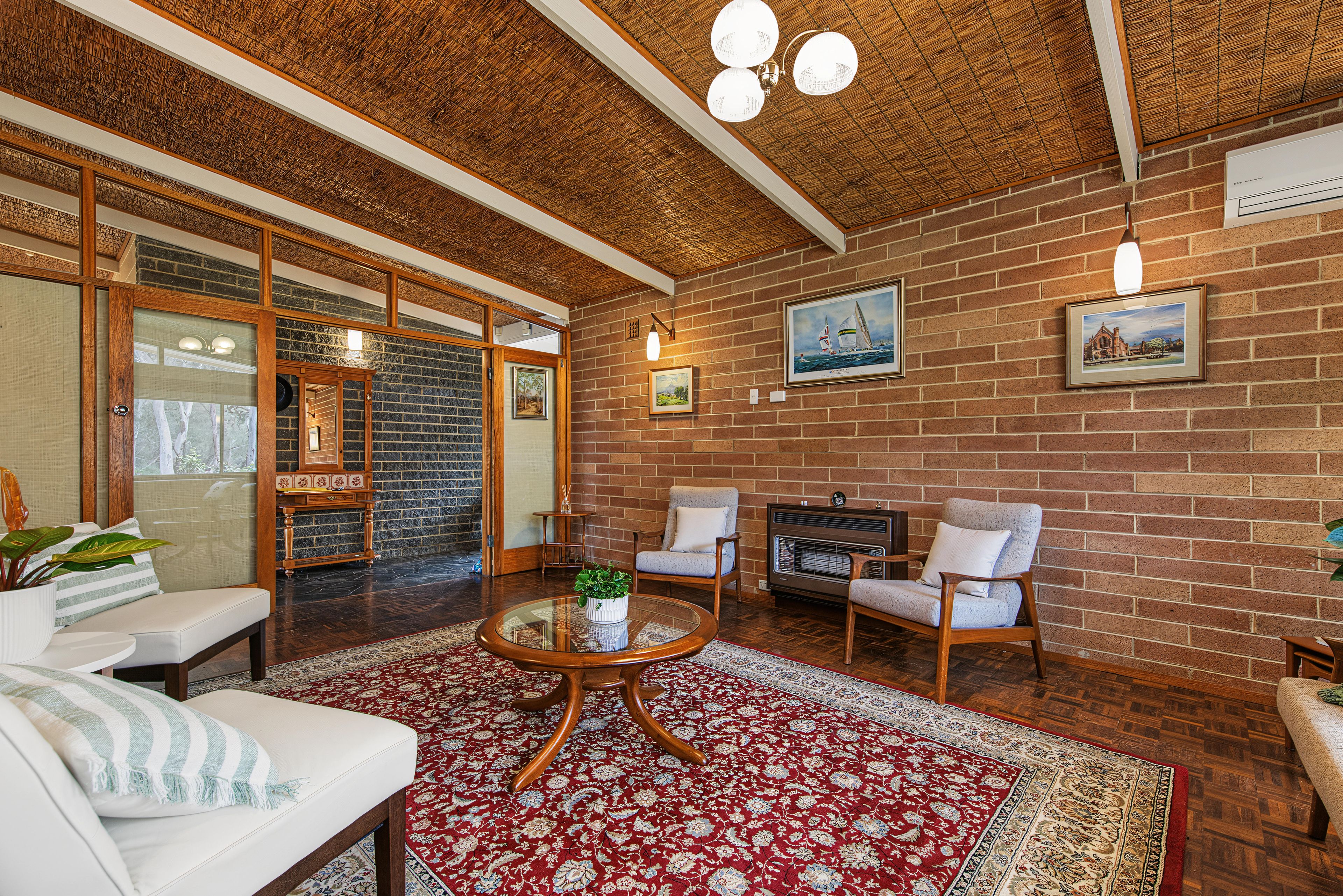 32 Halbury Road — photo 3 of 23