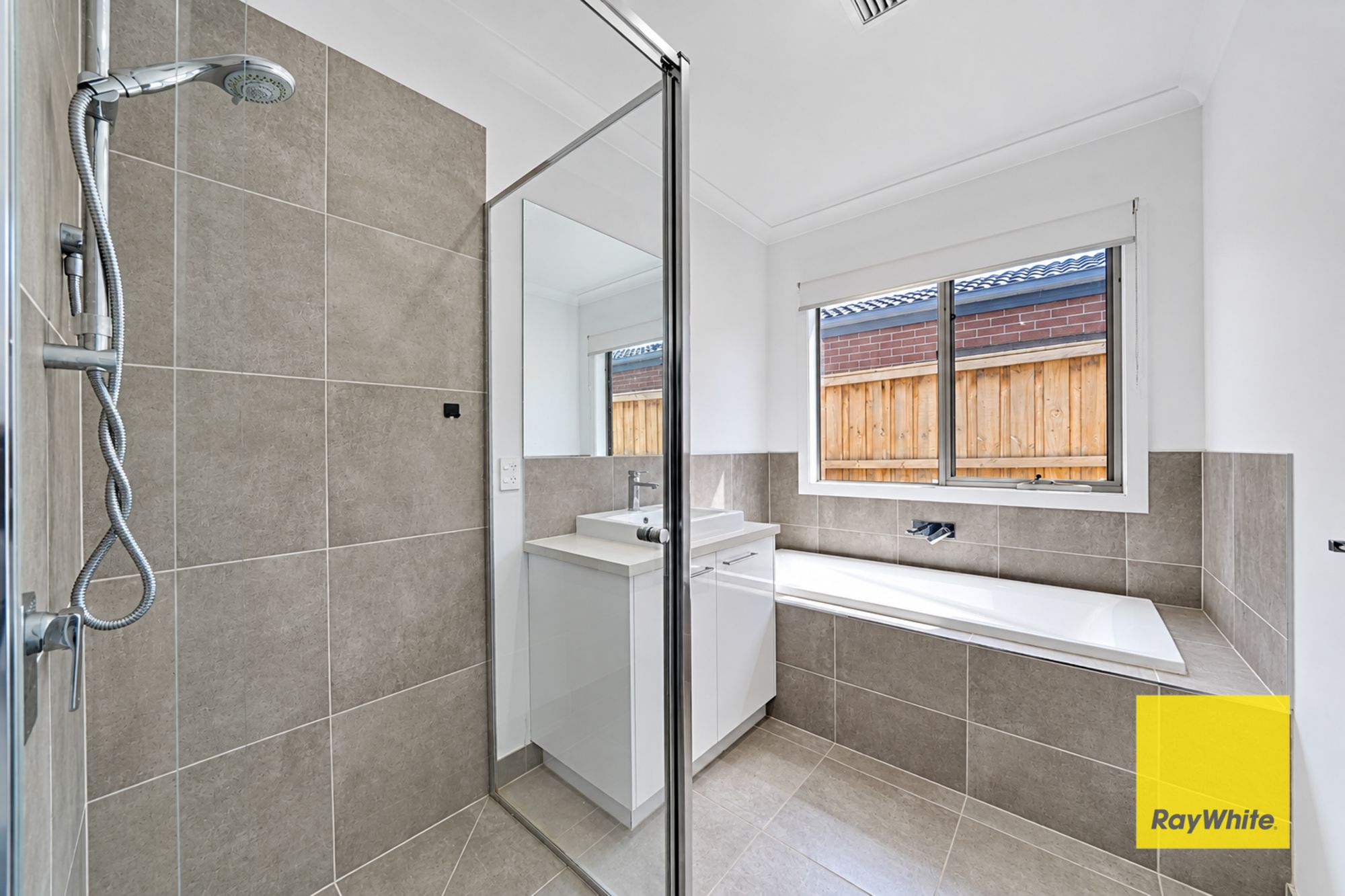 43 Pankina Road — photo 11 of 17