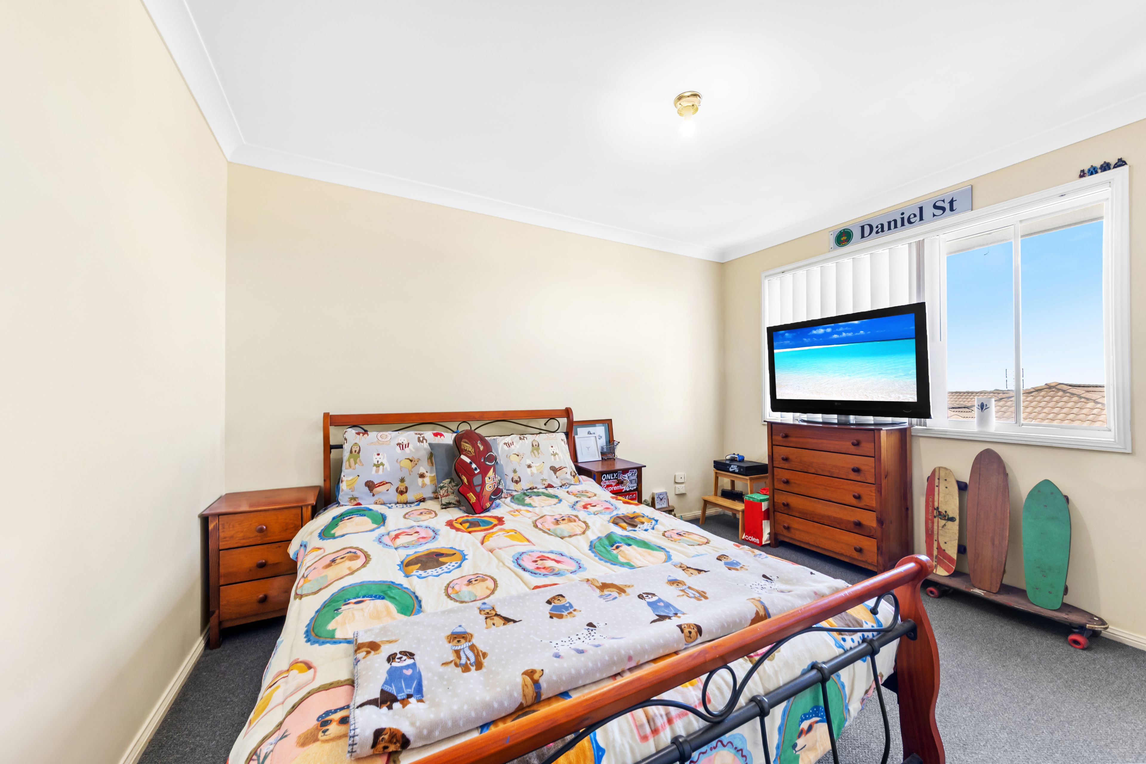 66 Roper Road — photo 10 of 13