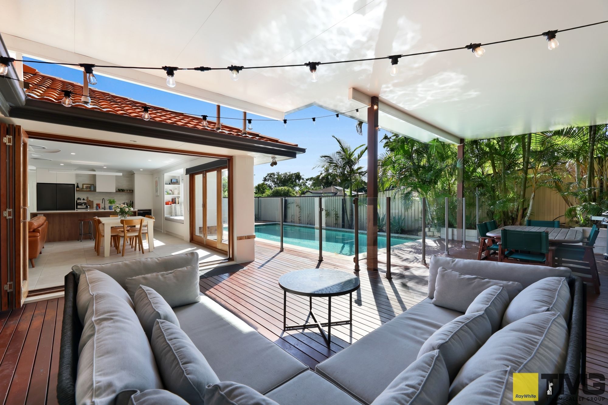2 Chute Street, Mudgeeraba QLD 4213