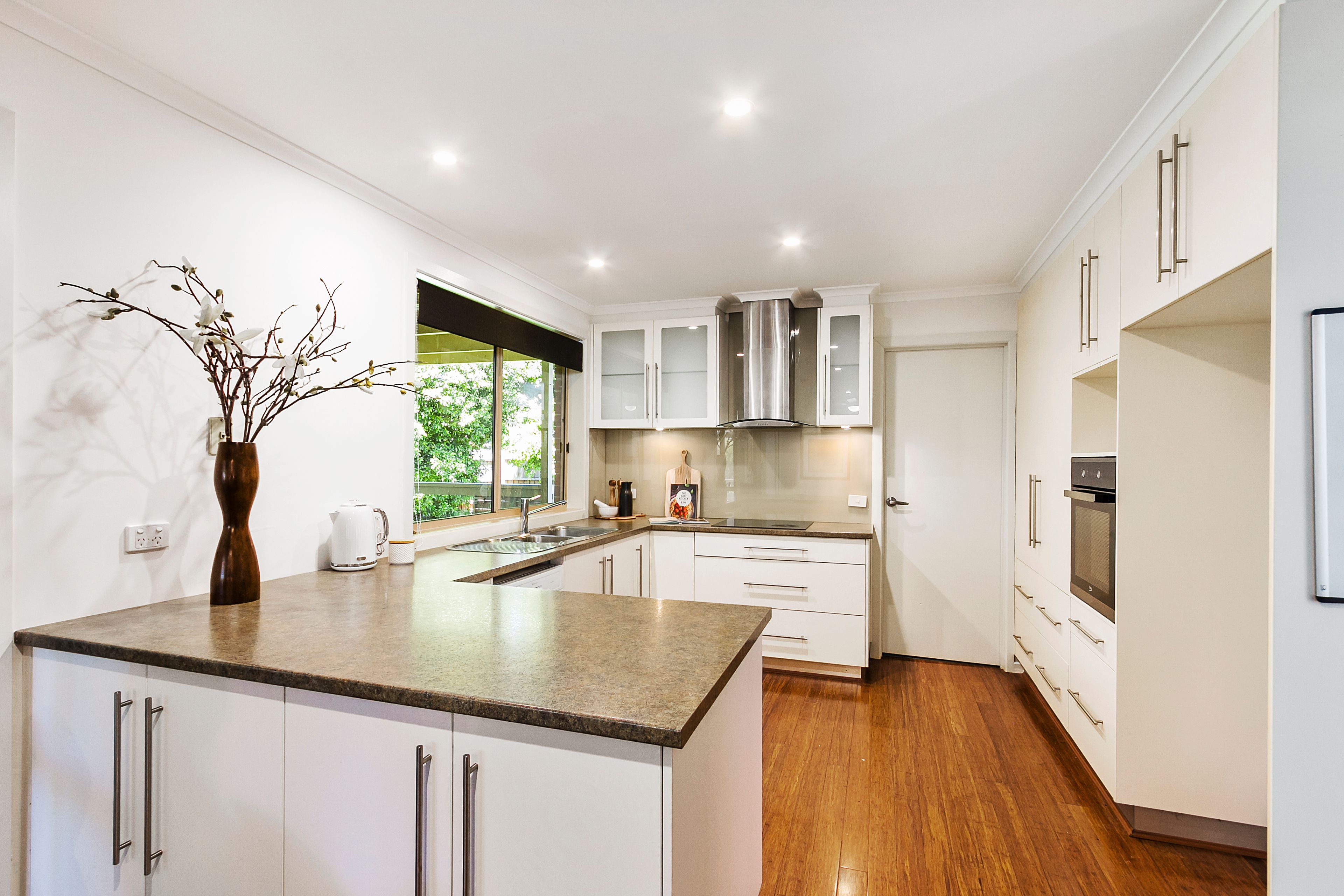 27 Segarta Circuit, Ferntree Gully, VIC 3156