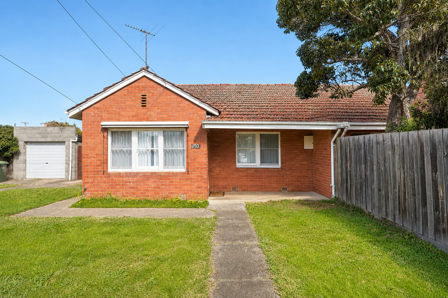 193 Aberdeen Street, Newtown, VIC 3220